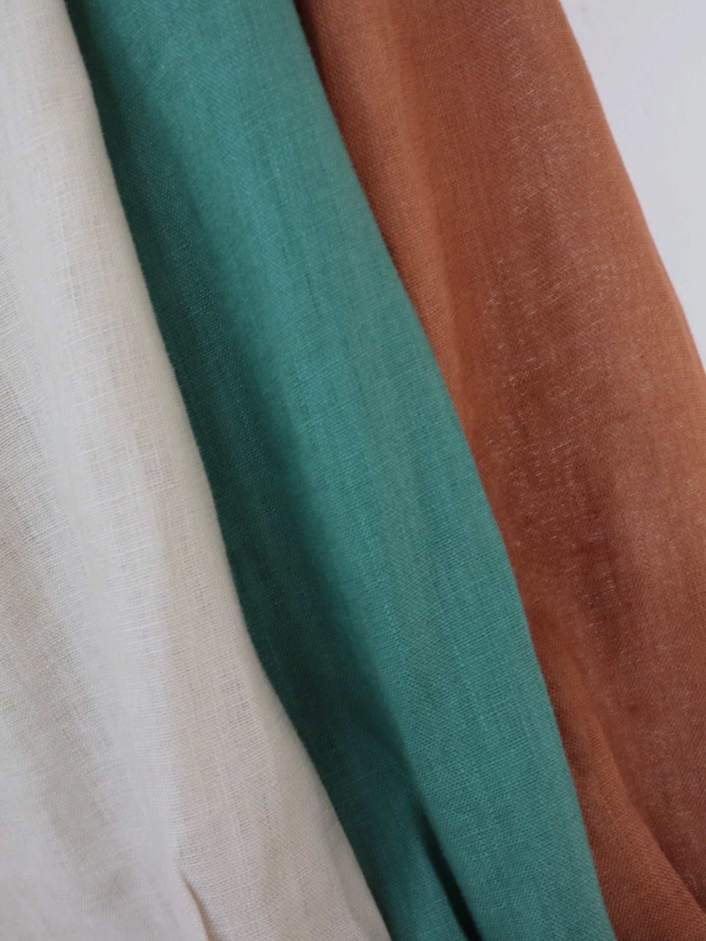 YARRA NEU リネンスキッパーネック7分袖シャツ NU-5523-435