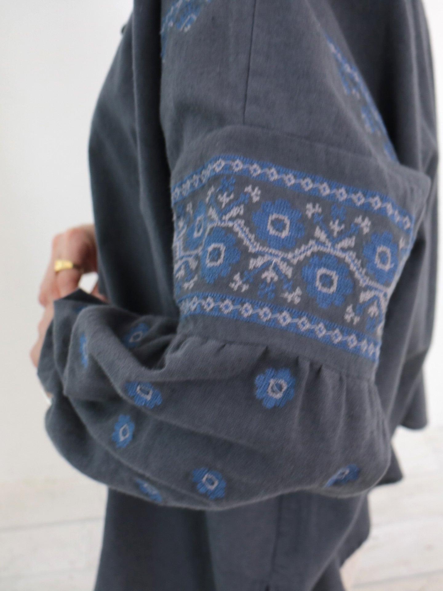 doux bleu C/L クロスステッチ刺繍ブラウス DB-2613-015