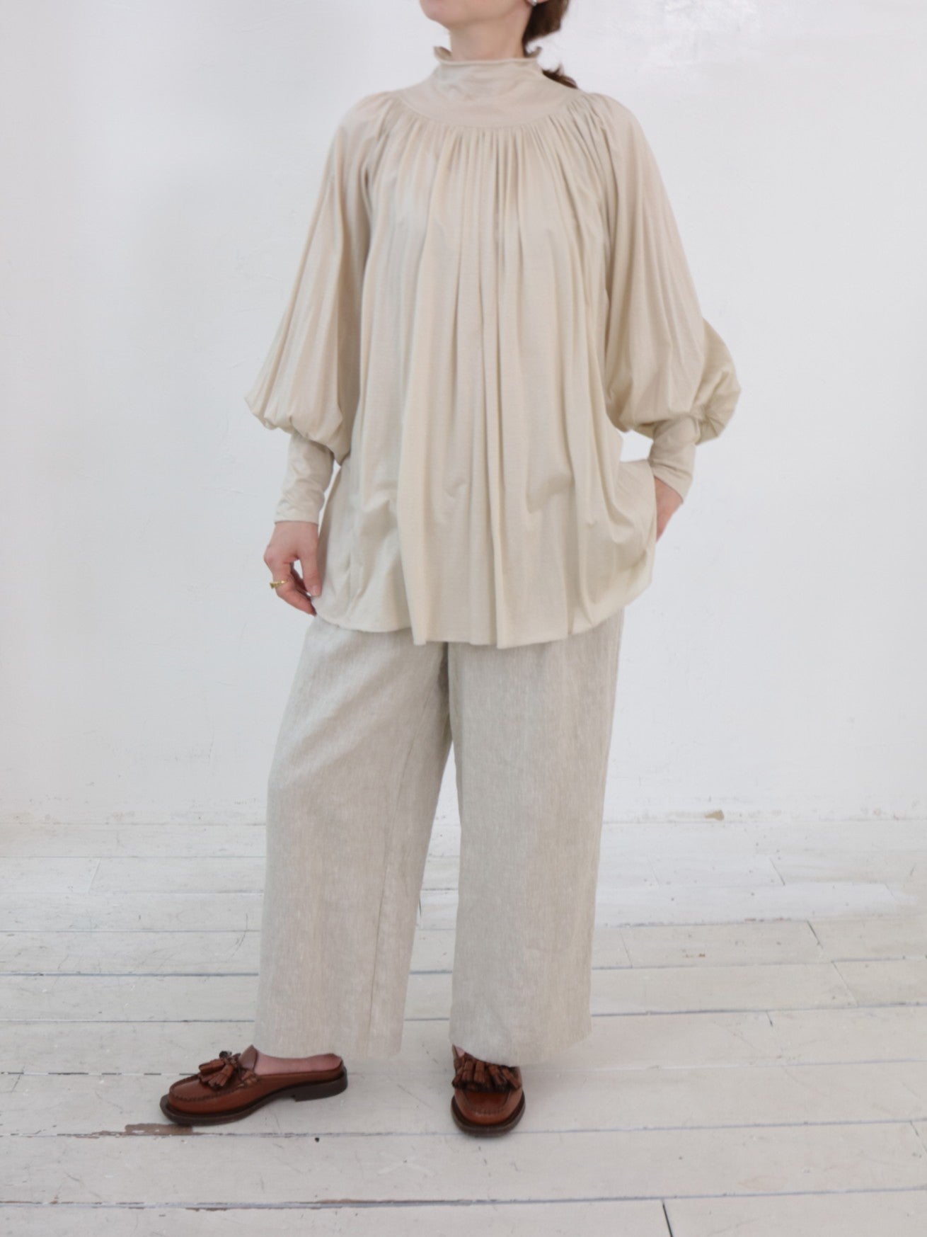 doux bleu タートルギャザーブラウス DB-2611-001