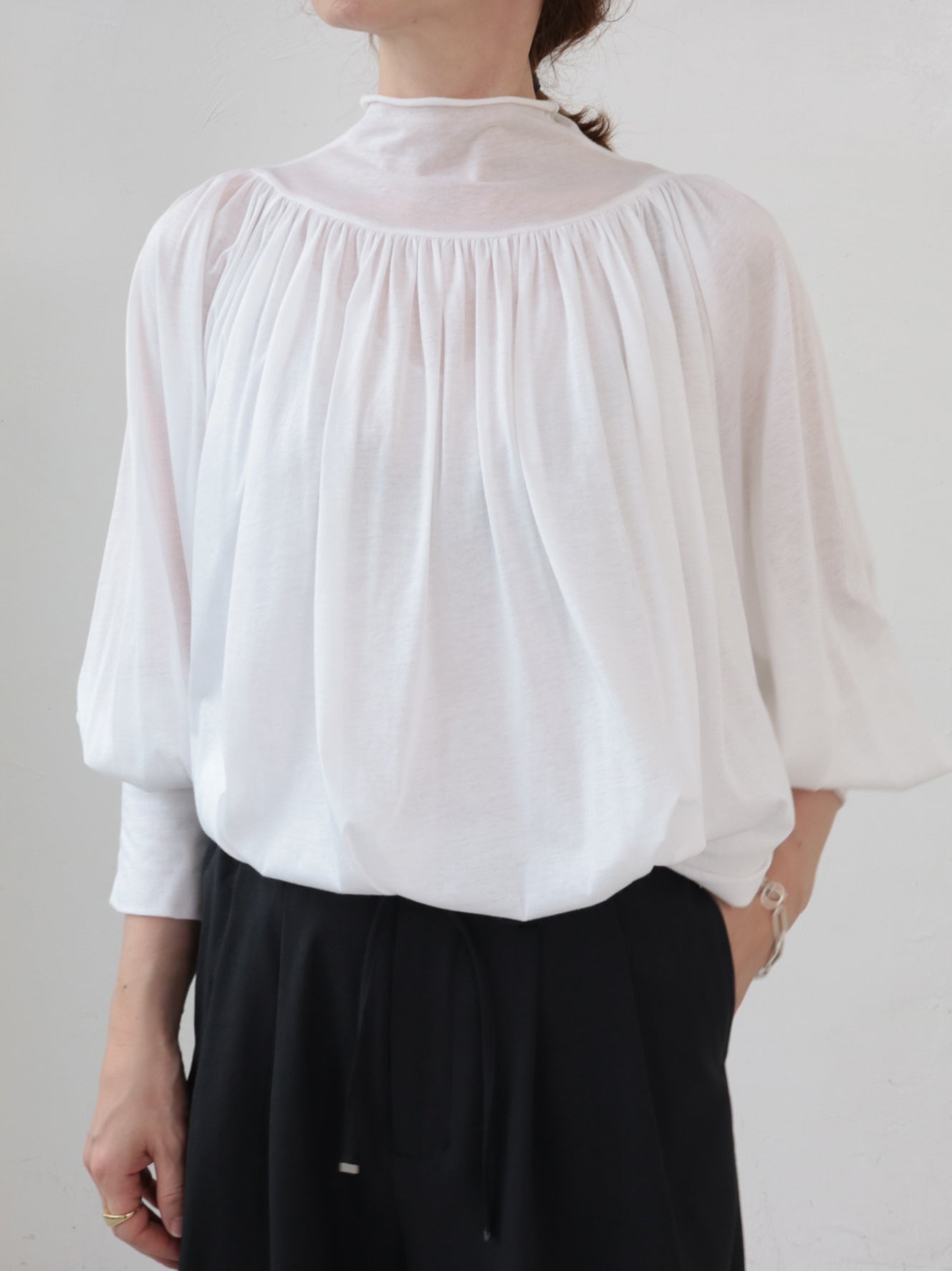 doux bleu タートルギャザーブラウス DB-2611-001