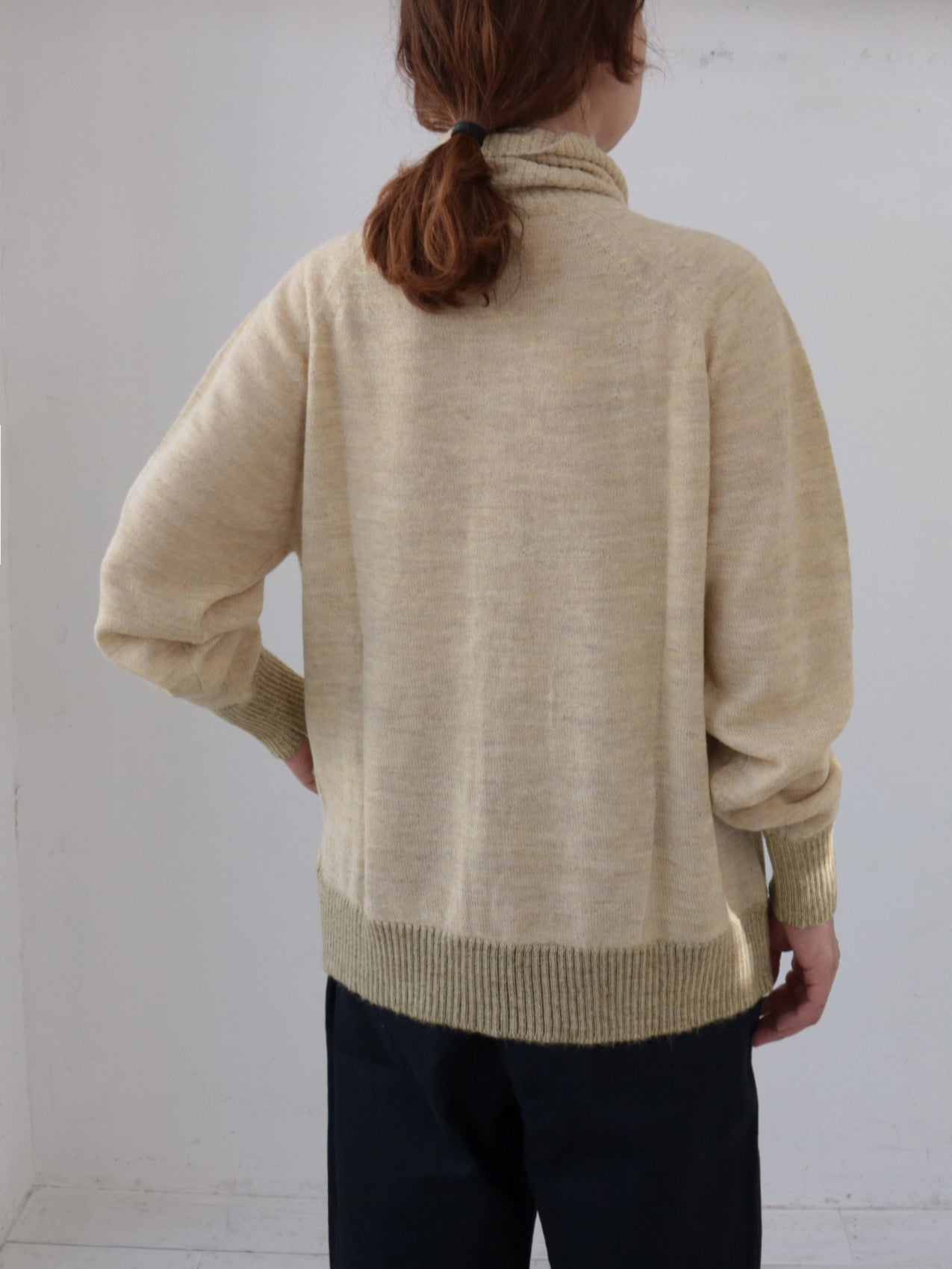 YARRA NEU ペルーアルパカニットタートルカーディガン NU-5542-407