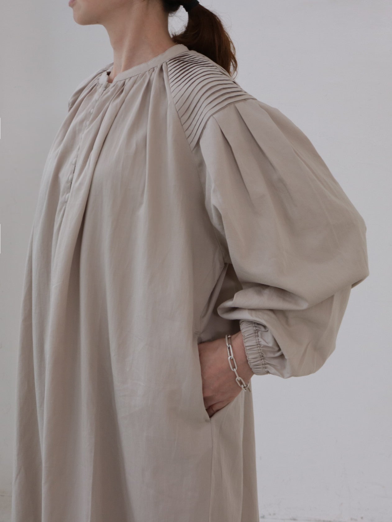 doux bleu ショルダーピンタック ワンピース DB-2544-030