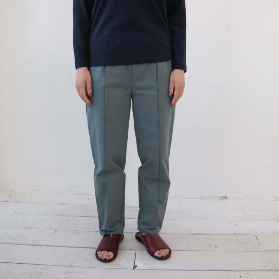 YARRA バックサテンスリムパンツ YR-1415-210