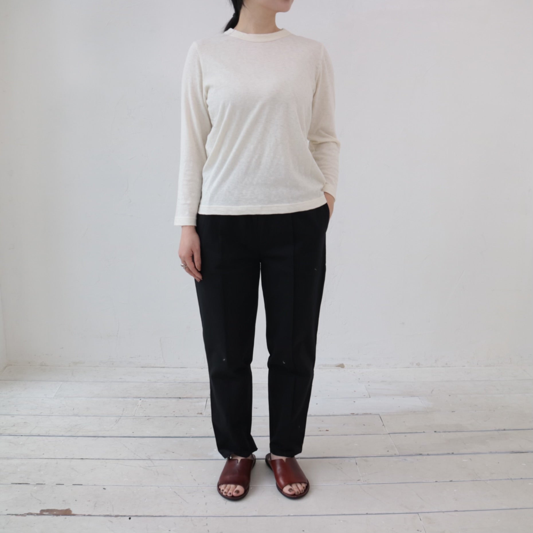 YARRA バックサテンスリムパンツ YR-1415-210
