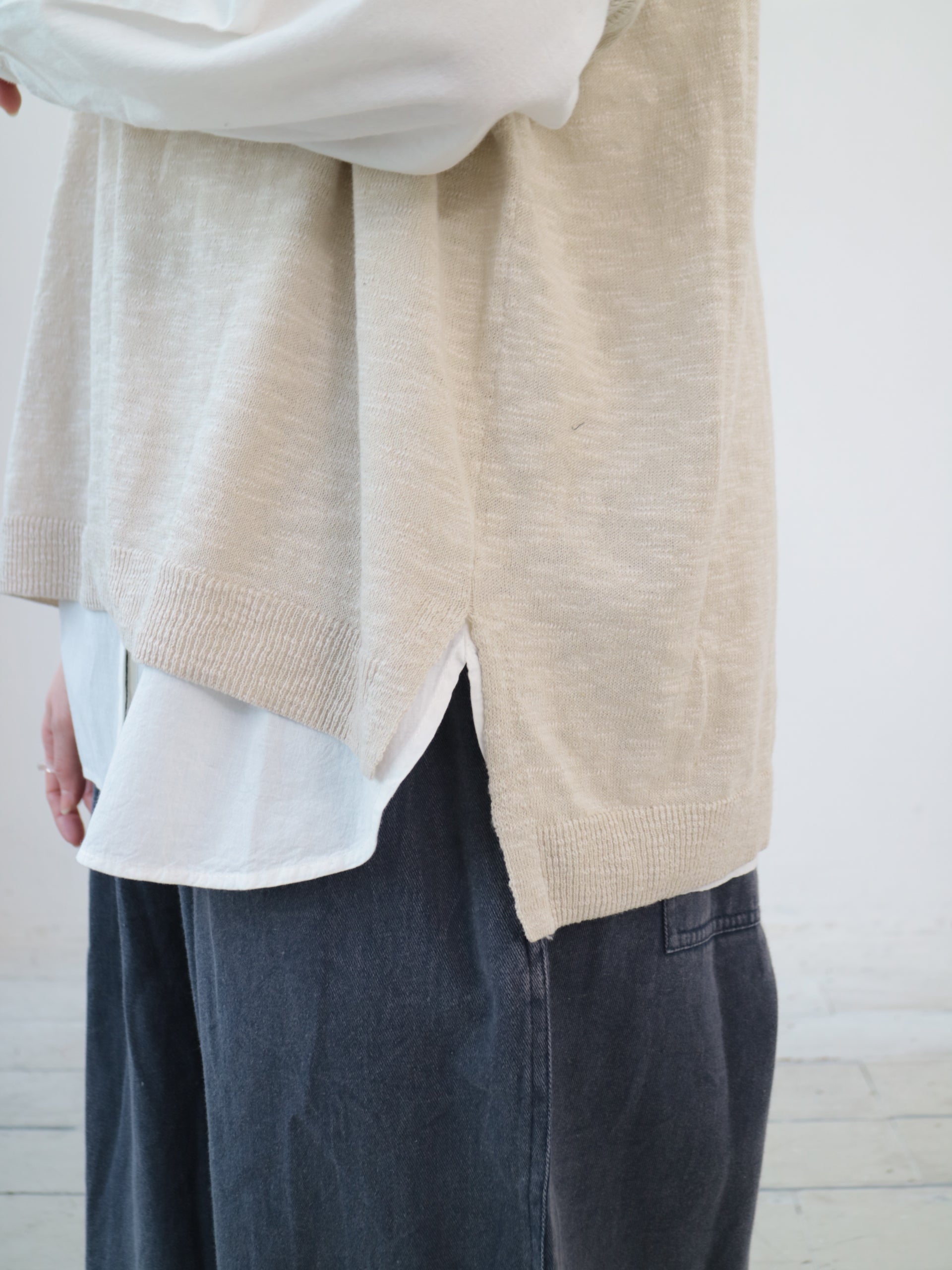 YARRA リネンコットンスリットニットベスト YR-1548-204