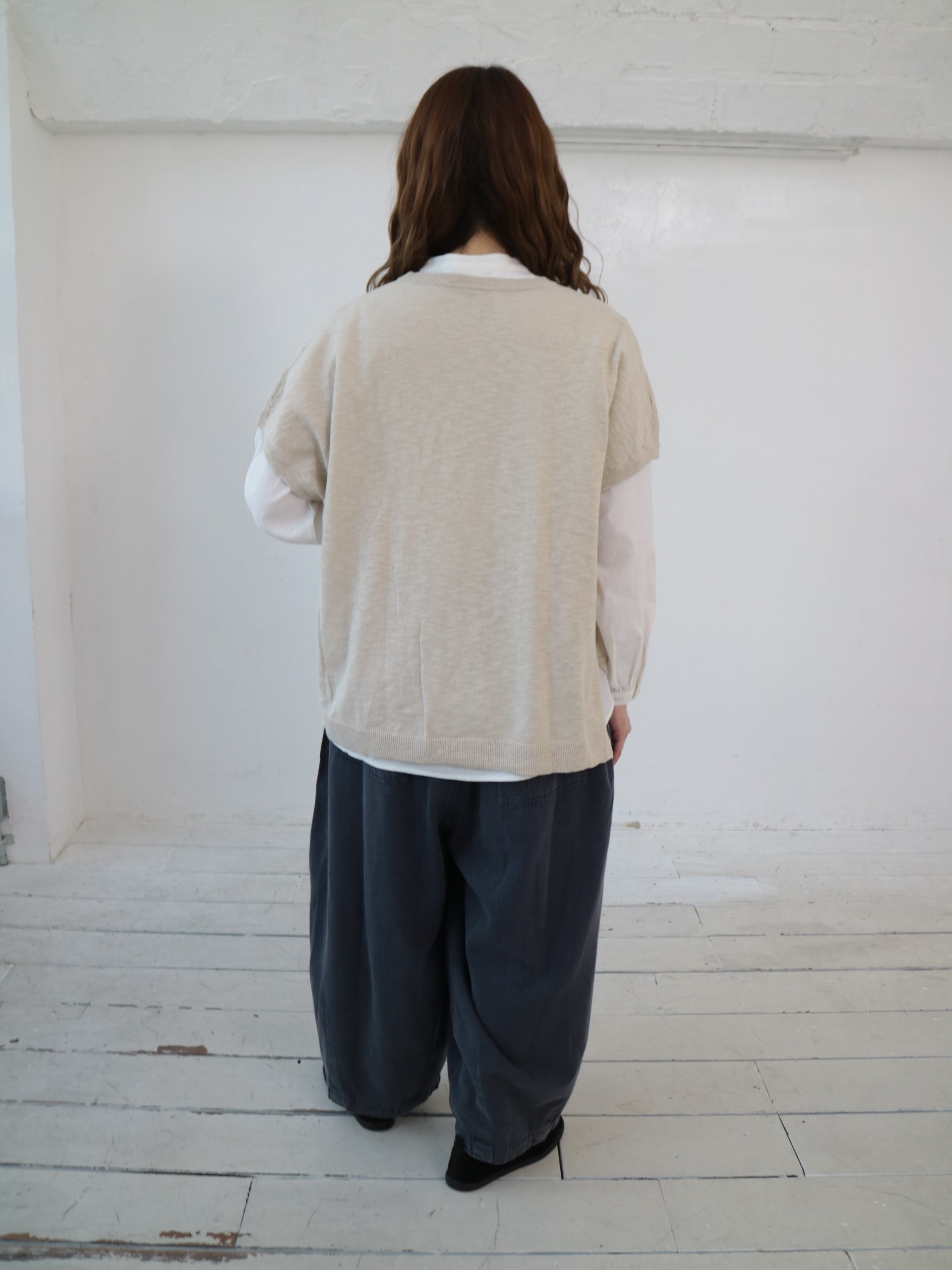 YARRA リネンコットンスリットニットベスト YR-1548-204