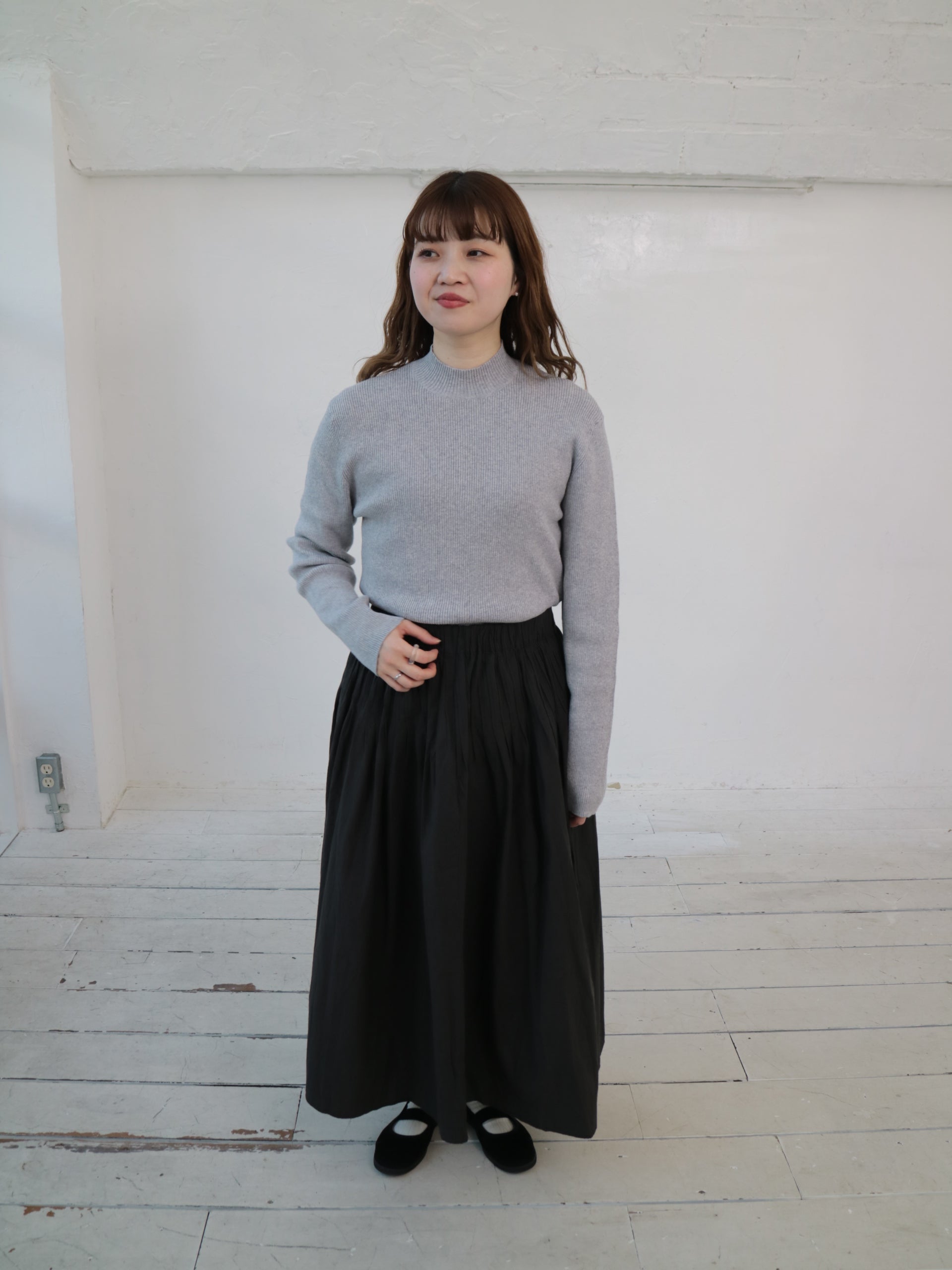 YARRA 綿カシミヤハイネックリブニット YR-1542-229