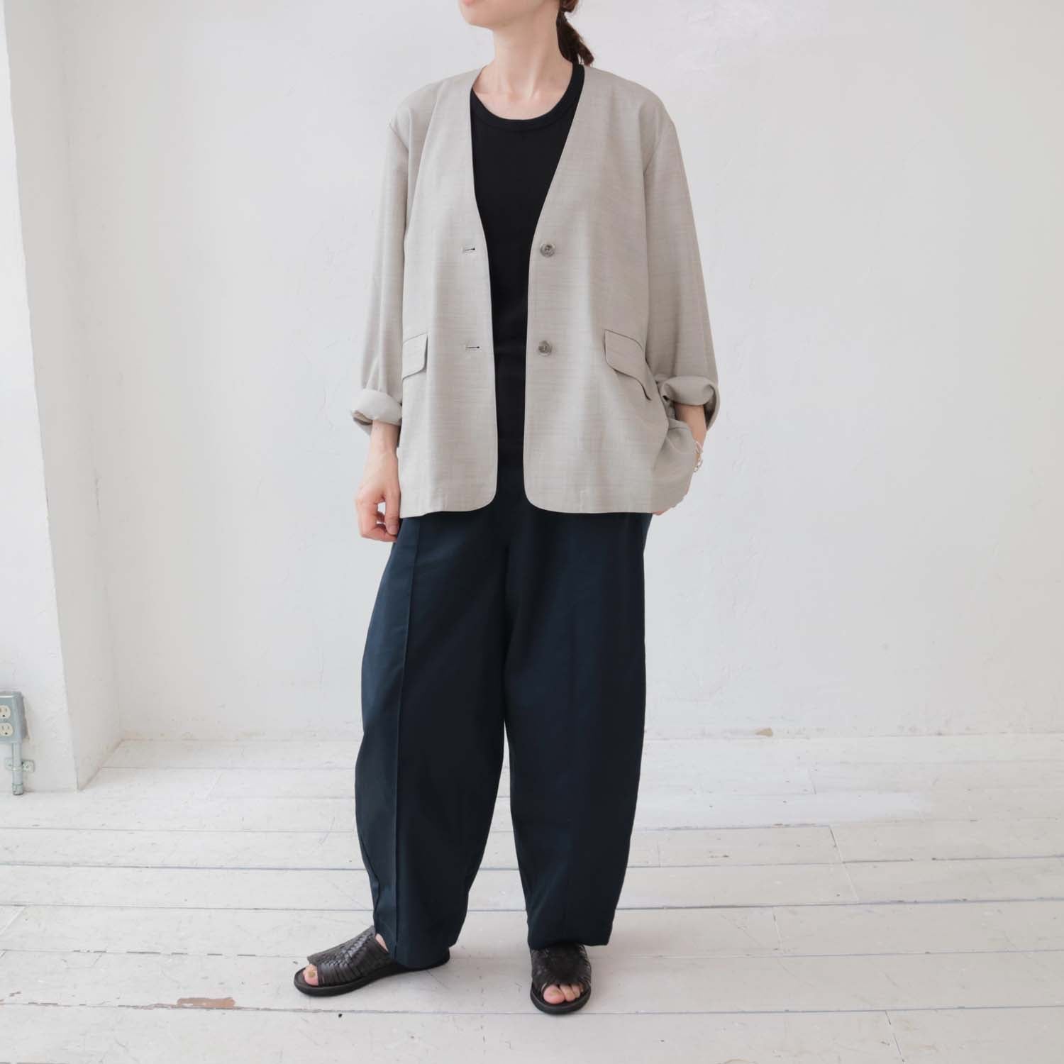 doux bleu Vネックノーカラージャケット DB-2417-002