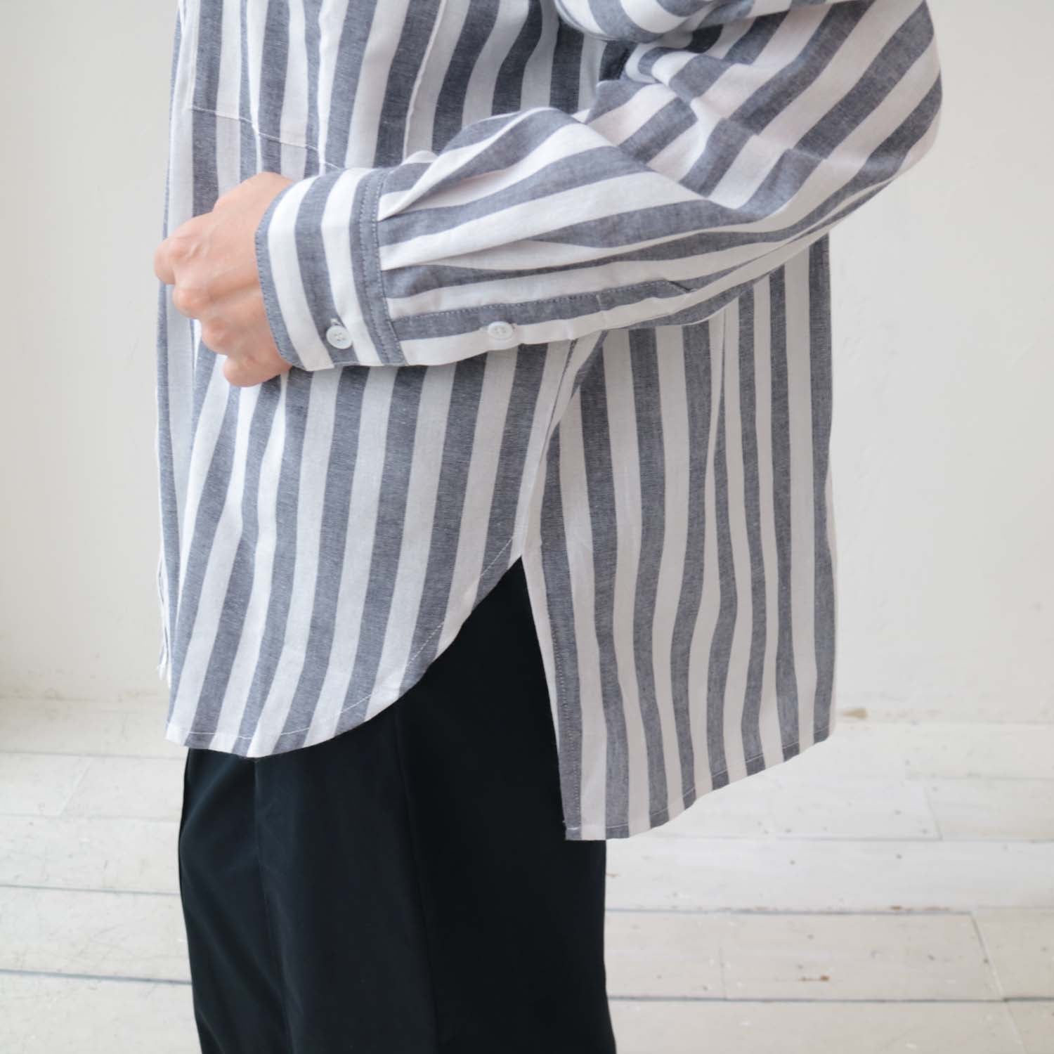 doux bleu ストライプボックスワイドシャツ DB-2413-007
