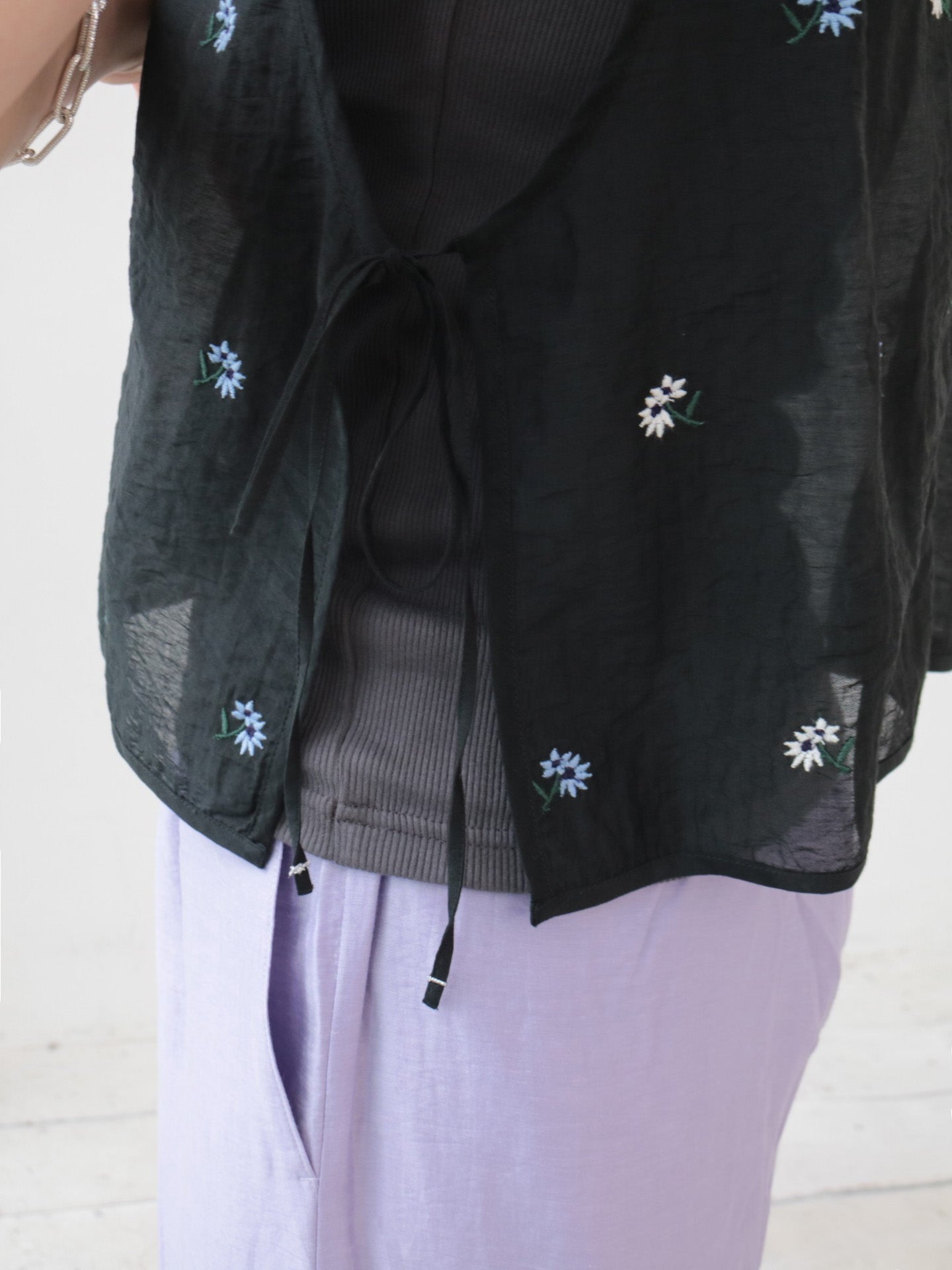 doux bleu シアー刺繍2wayベスト DB-2628-077