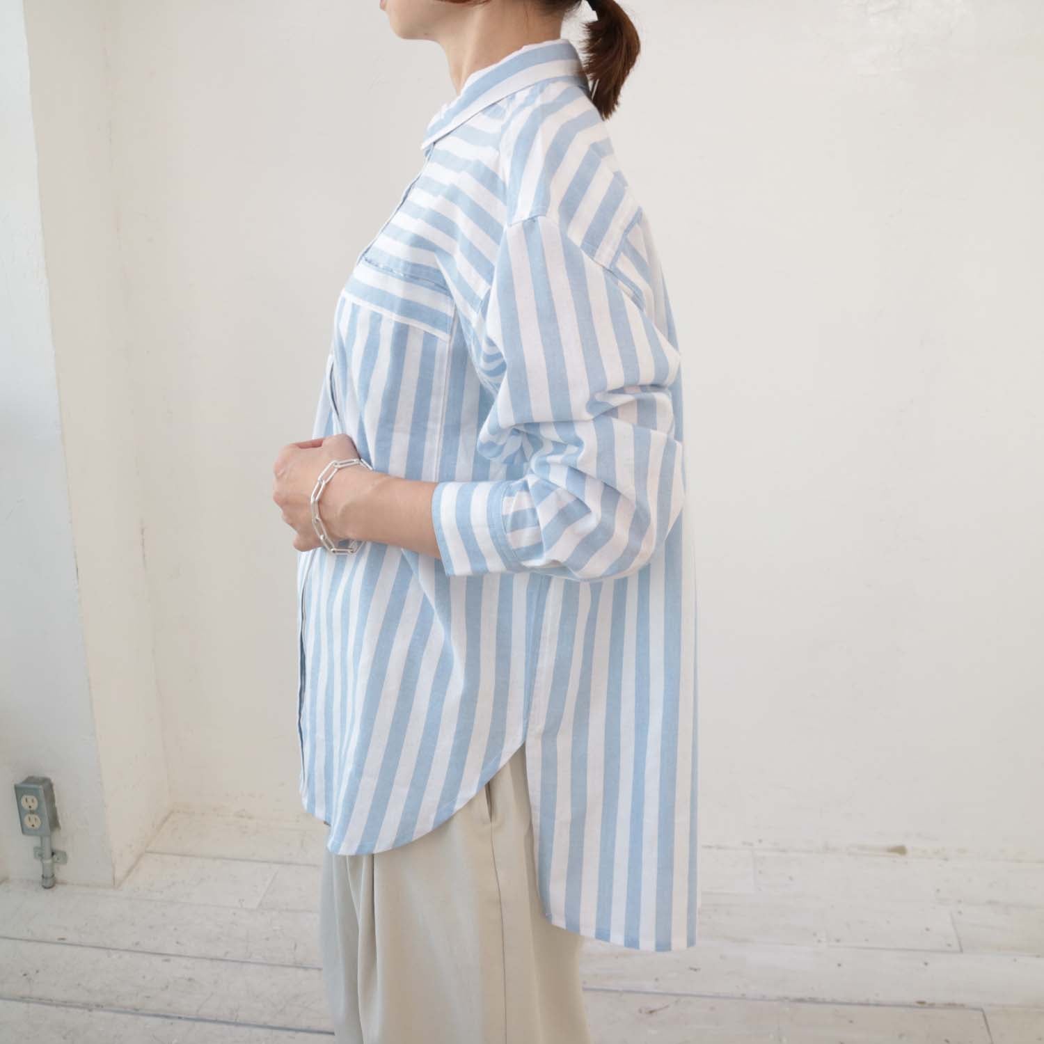 doux bleu ストライプボックスワイドシャツ DB-2413-007
