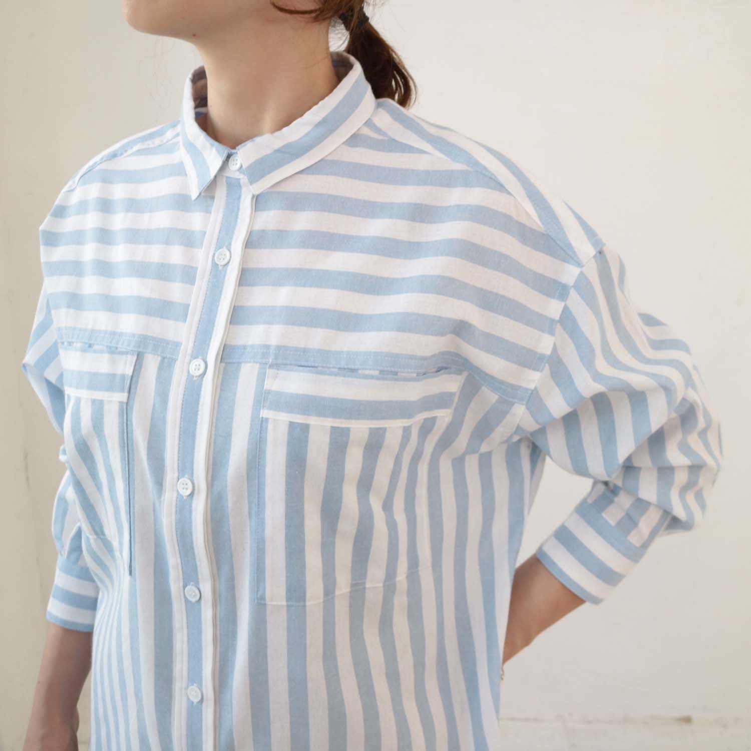doux bleu ストライプボックスワイドシャツ DB-2413-007