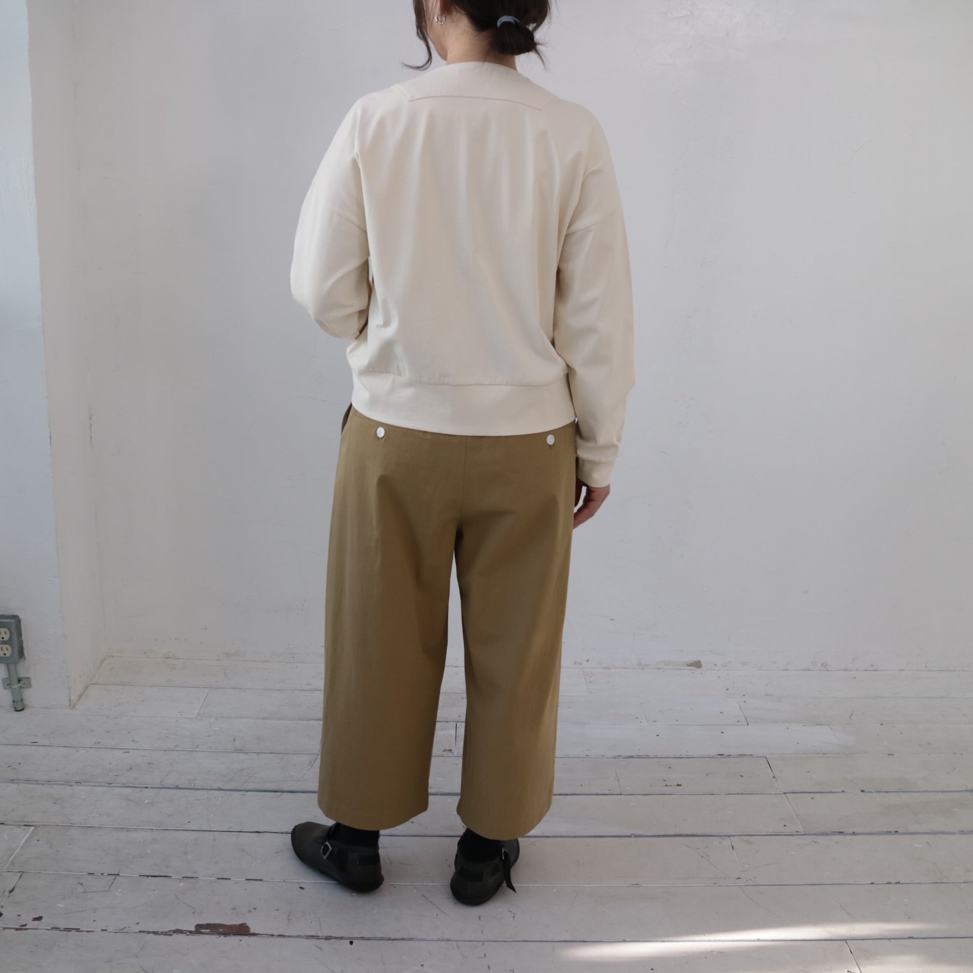 YARRA ドットボタンカットカーディガン YR-1441-213