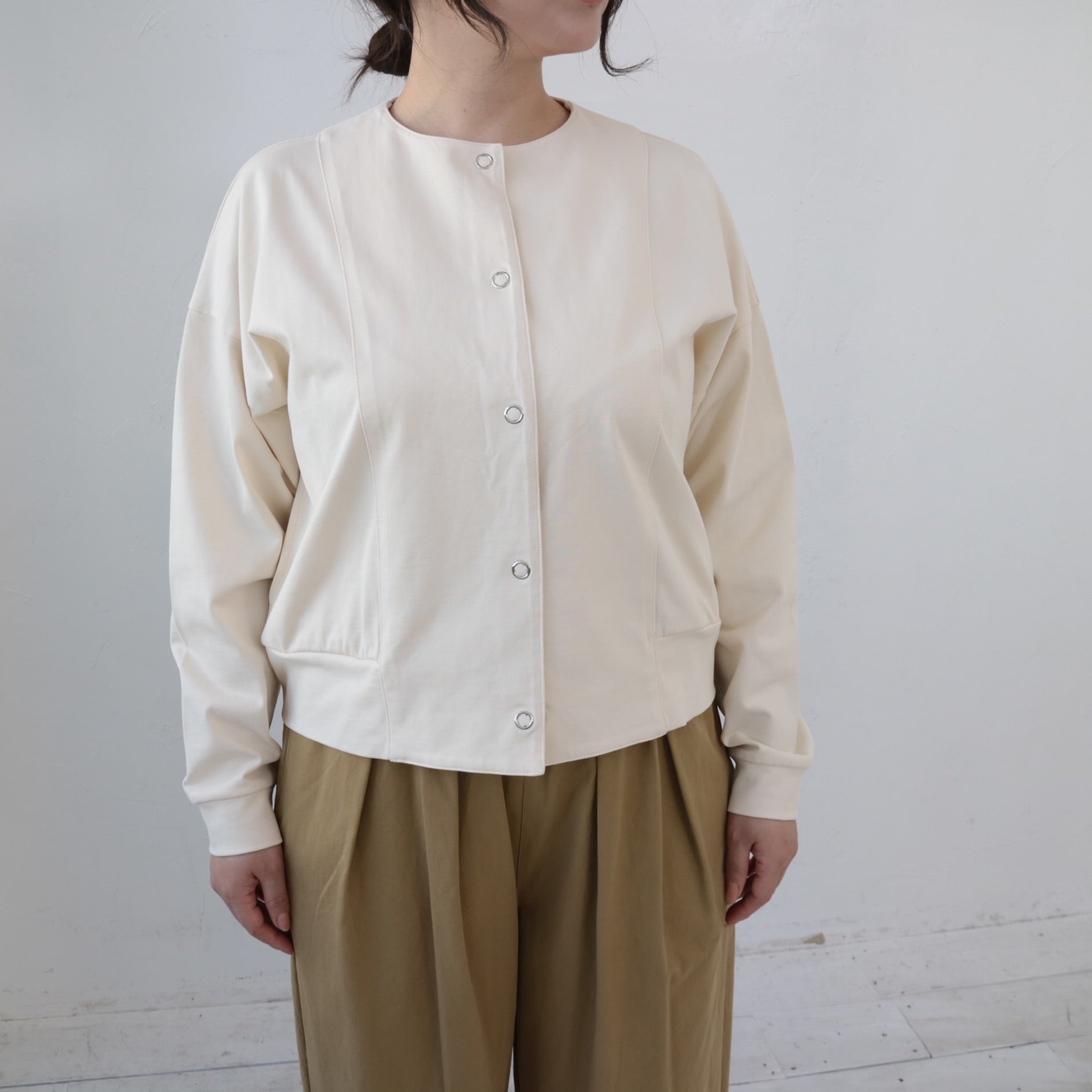 YARRA ドットボタンカットカーディガン YR-1441-213