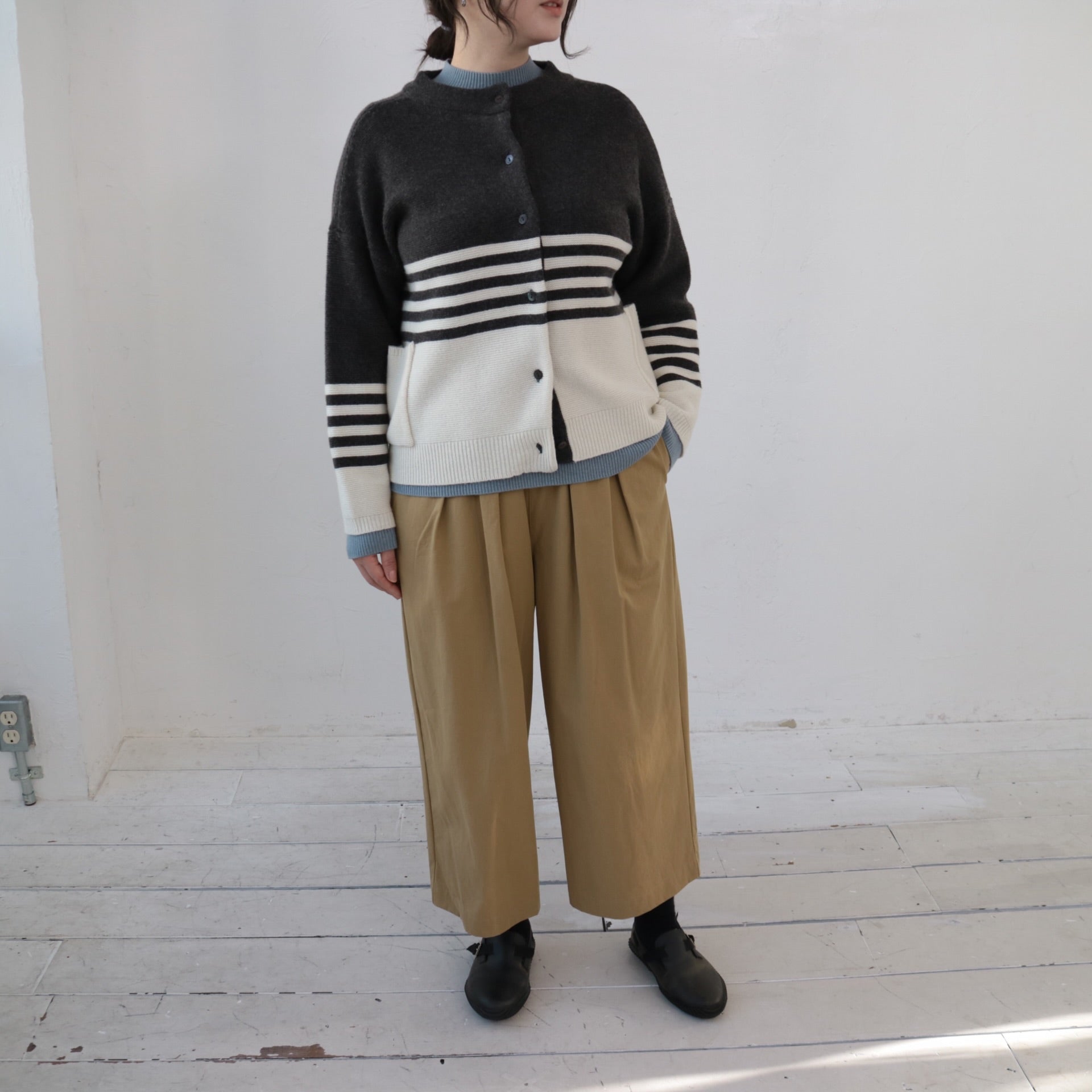 YARRA 9分丈たっぷりタックパンツ YR-1445-210