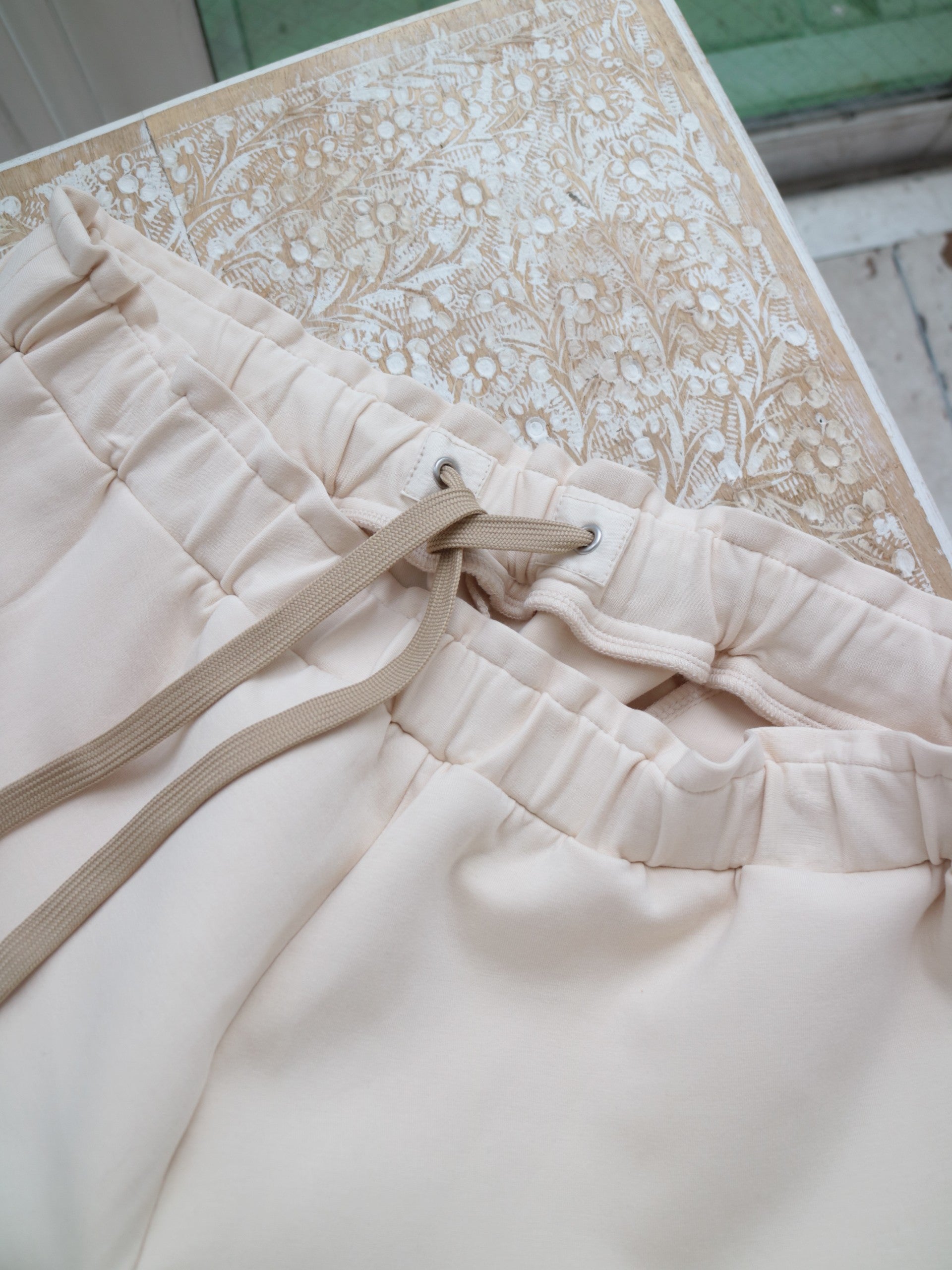 doux bleu タック ジョガーパンツ DB-2545-029