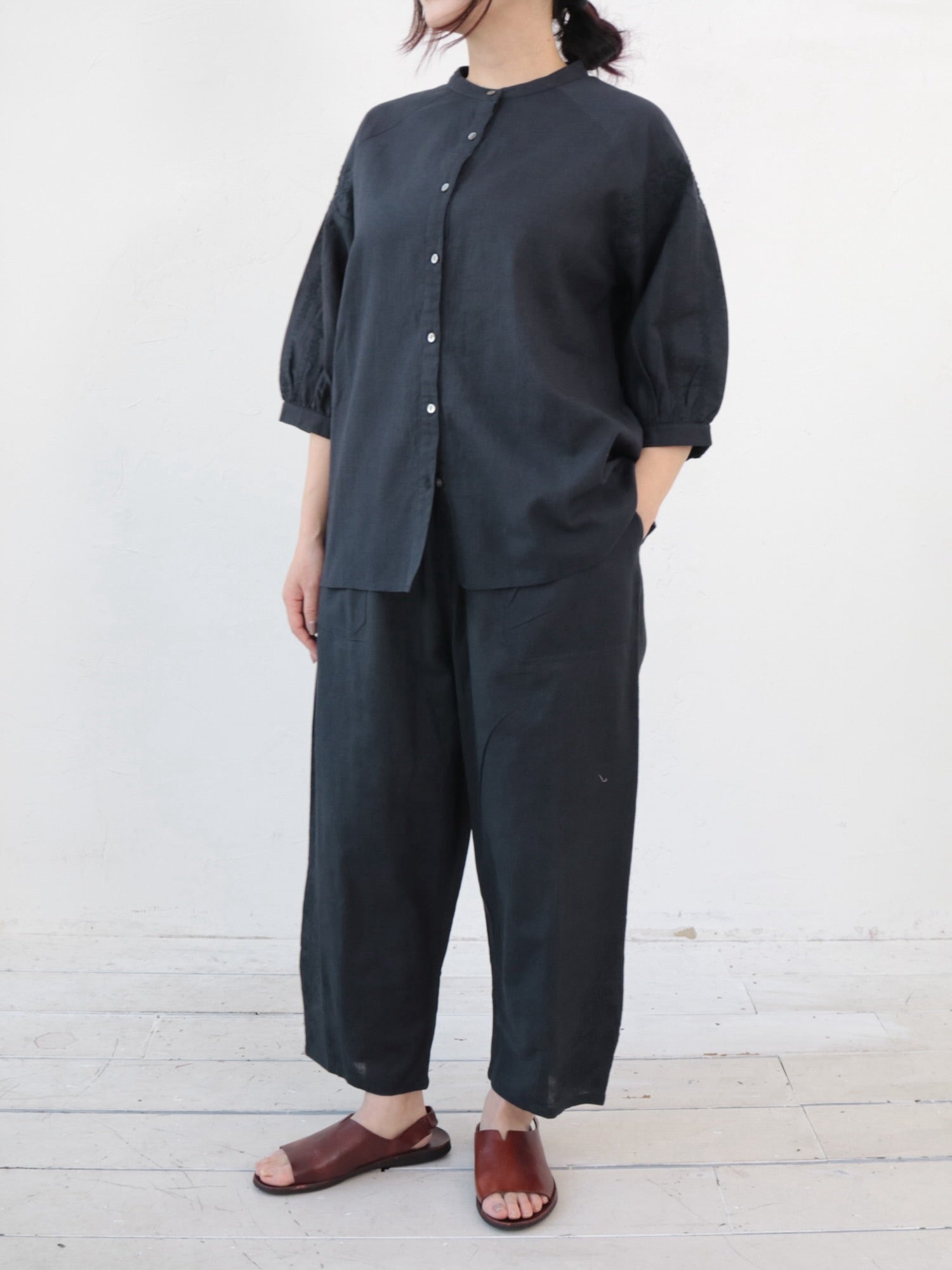 YARRA INDIAリネンコットン裾刺繍パンツ YR-1525-273