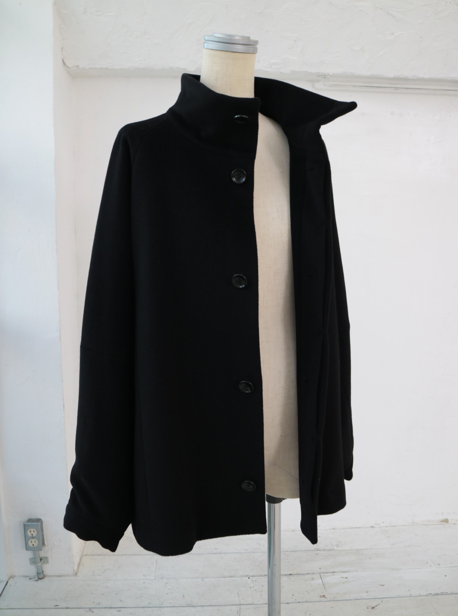 YARRA NEU カシミヤ混ウールスタンドジャケット NU-5557-428