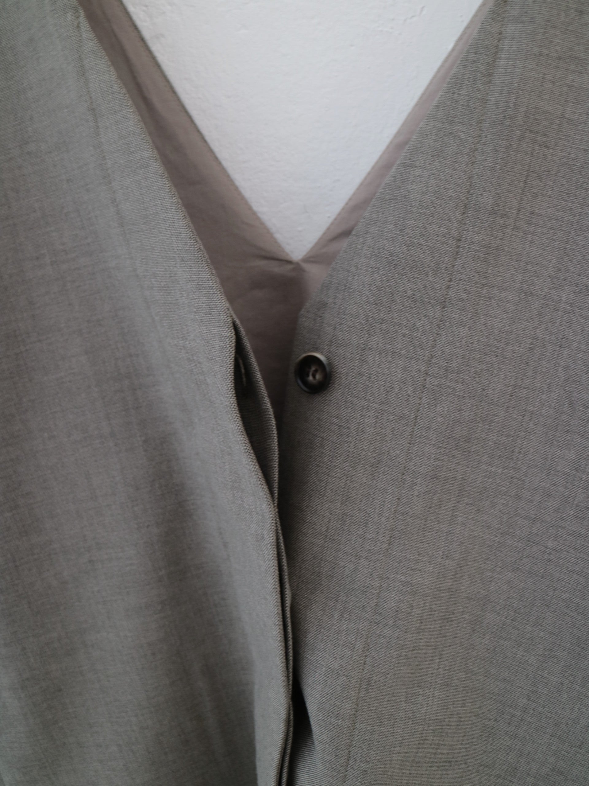 doux bleu 2WAY Vネックベスト DB-2548-023