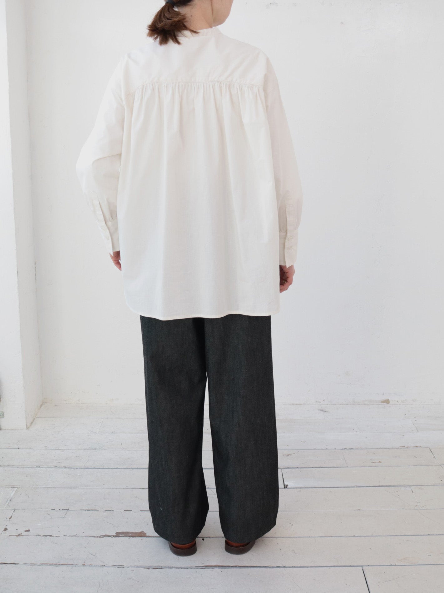 doux bleu バックギャザーシャツ DB-2543-028