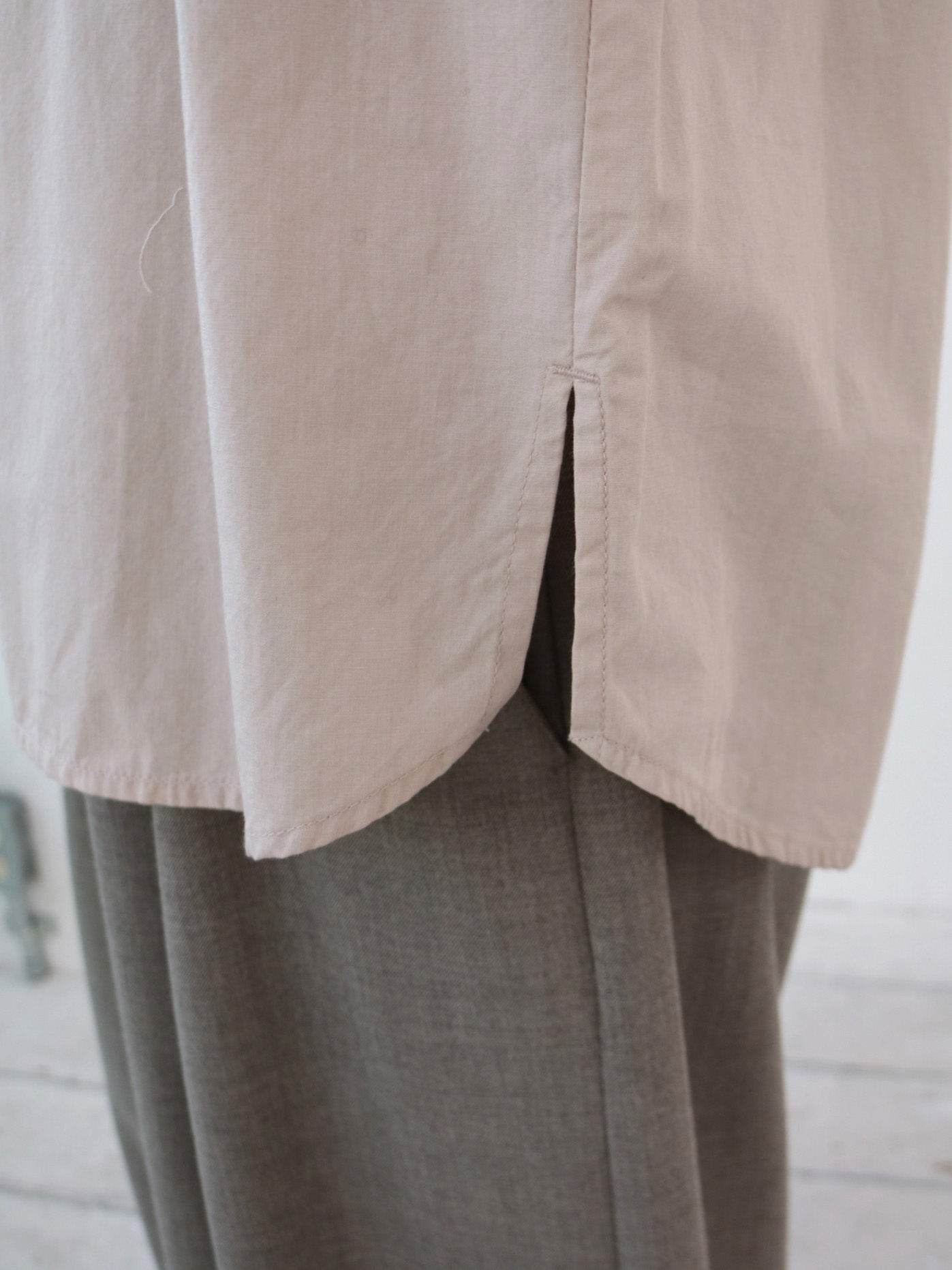 doux bleu ステッチ エンブロイダリーシャツ DB-2543-017