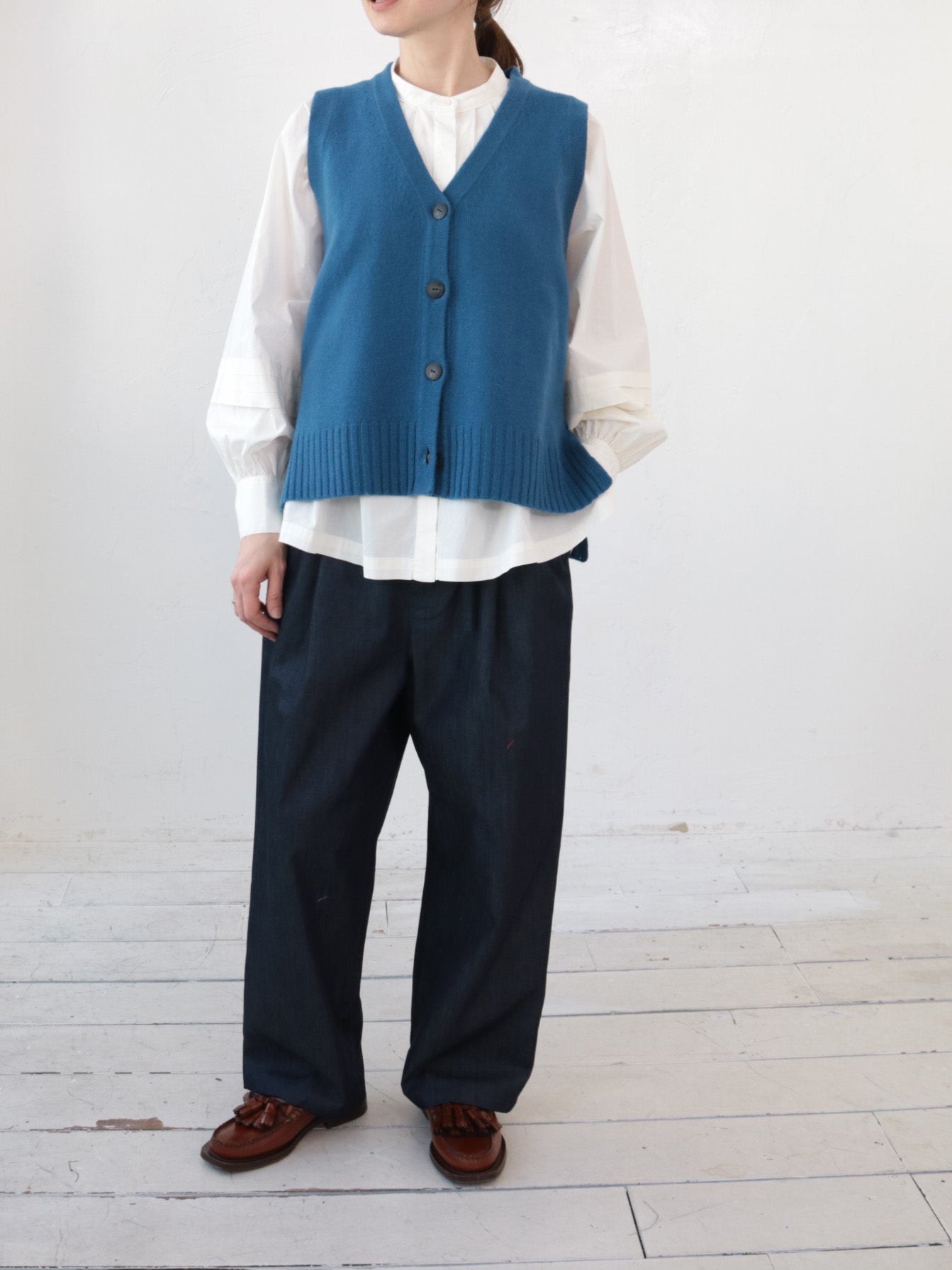 doux bleu EXファインメリノウール ニットベスト DB-2548-032