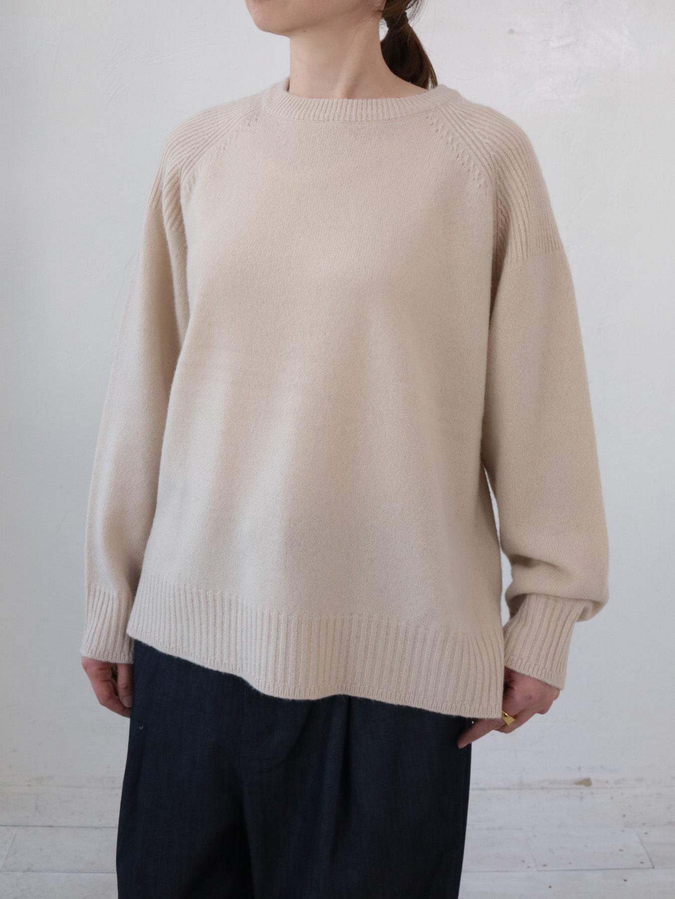 doux bleu EXファインメリノウール ニットプルオーバー DB-2542-031