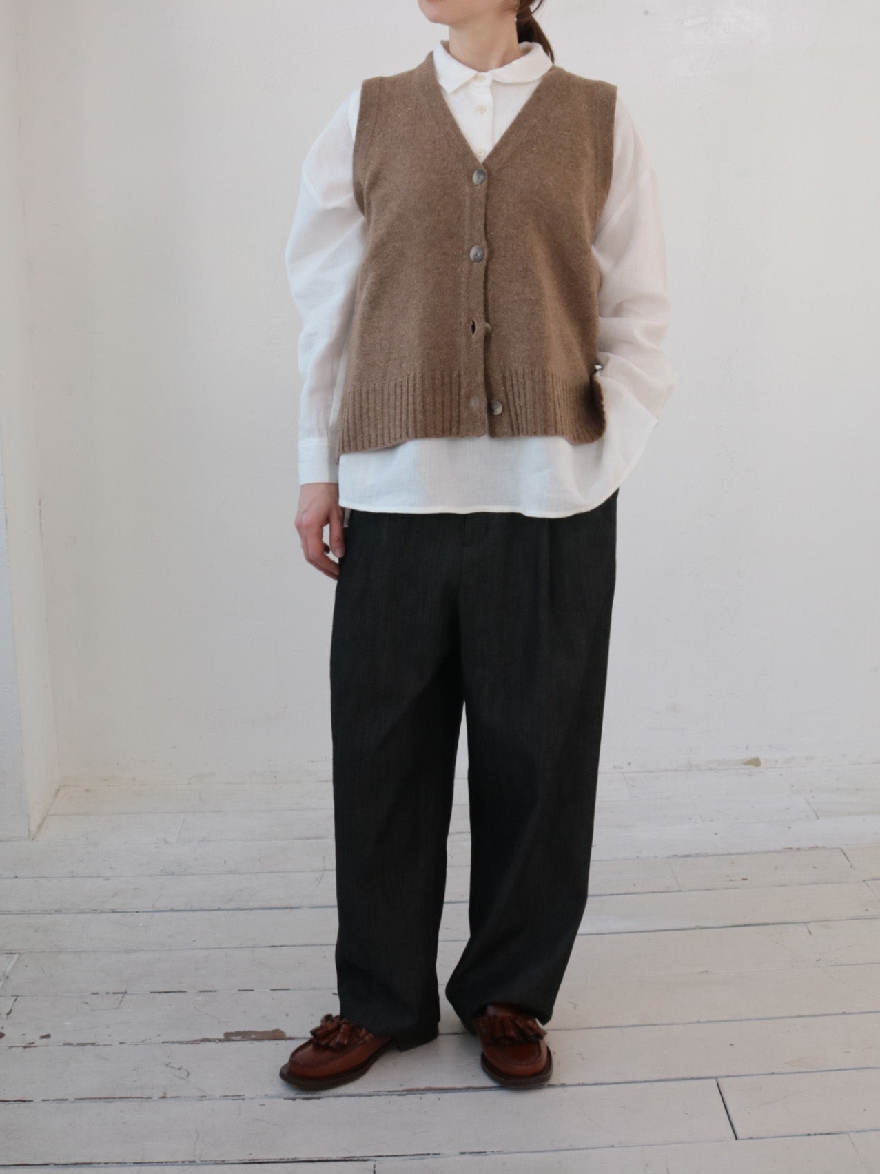 doux bleu EXファインメリノウール ニットベスト DB-2548-032