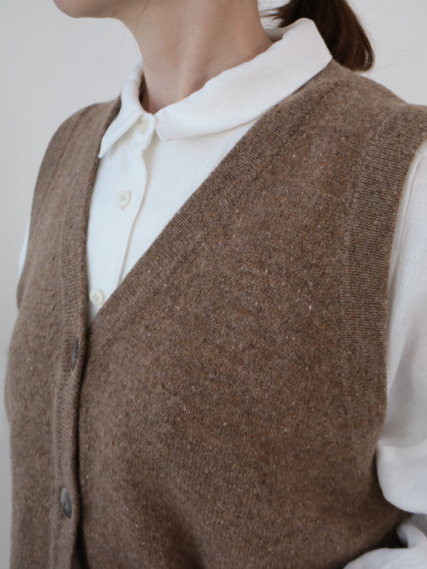 doux bleu EXファインメリノウール ニットベスト DB-2548-032