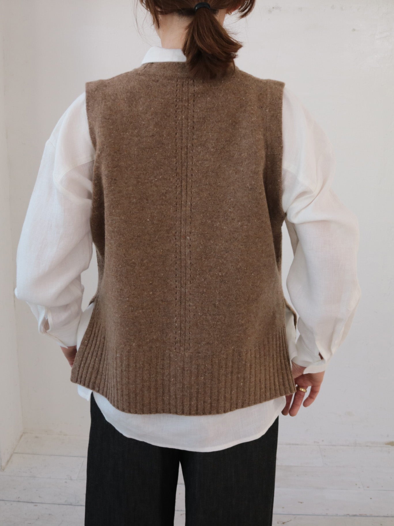 doux bleu EXファインメリノウール ニットベスト DB-2548-032