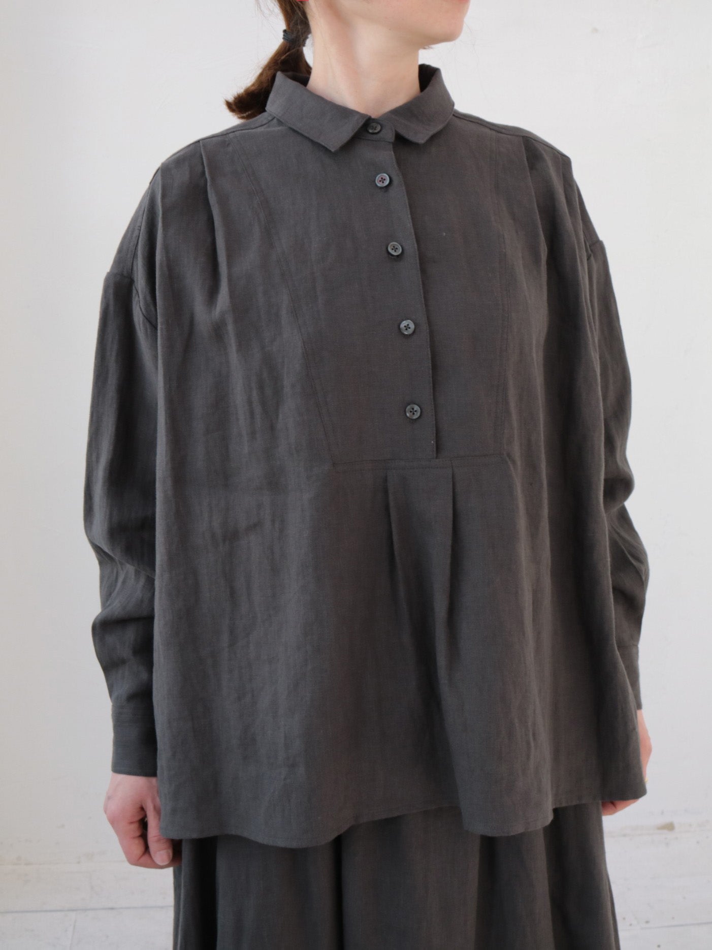 doux bleu リネンヨーク ワイドプルオーバーブラウス DB-2543-011