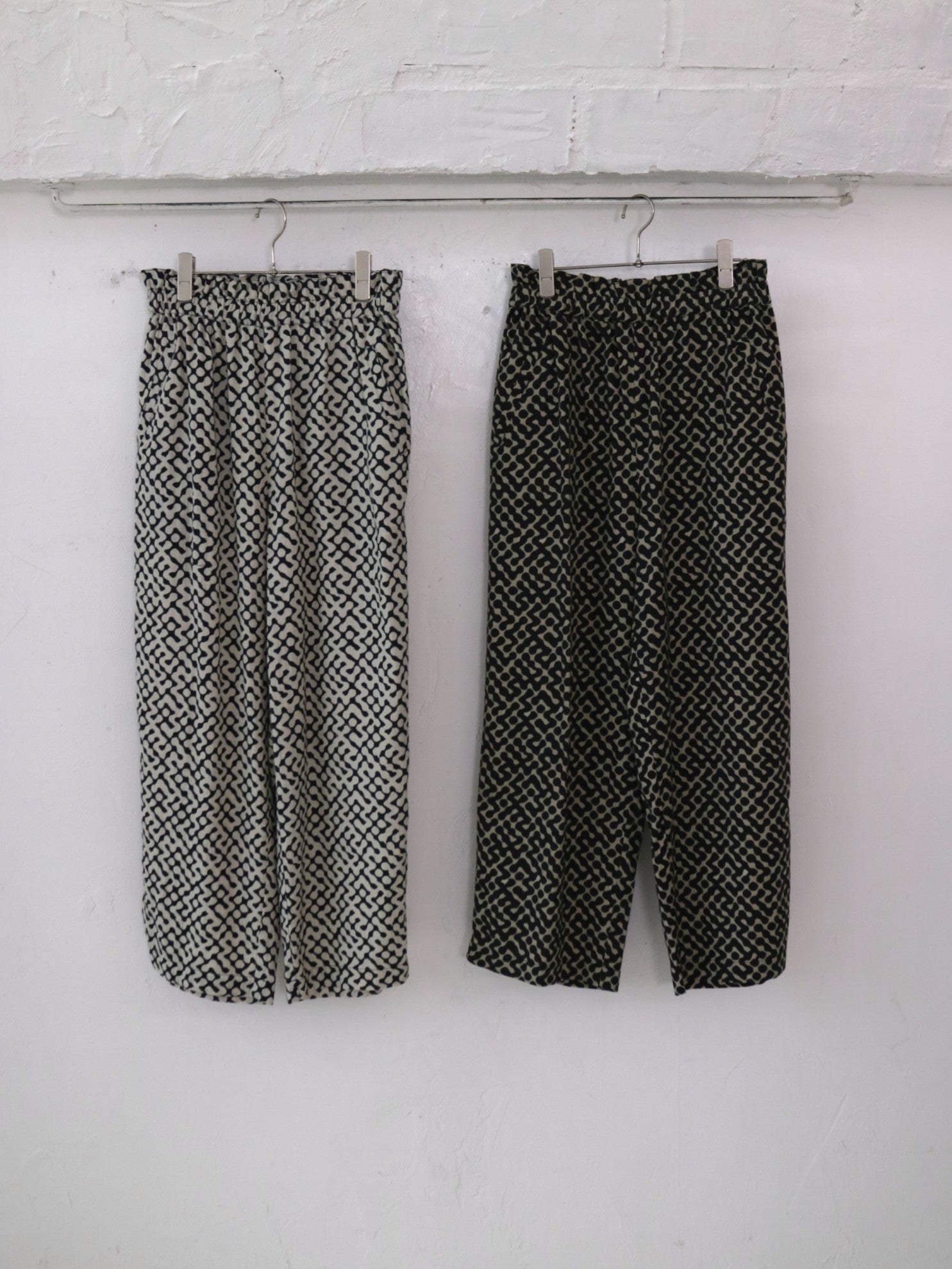 doux bleu インドプリント イージーパンツ DB-2545-007