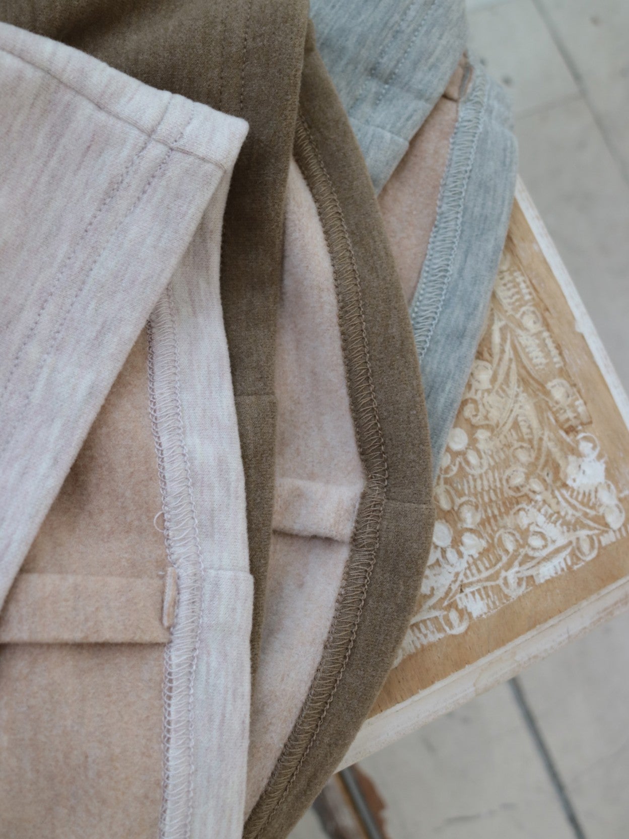 YARRA NEU ハイネックフリースTOPS NU-5551-416