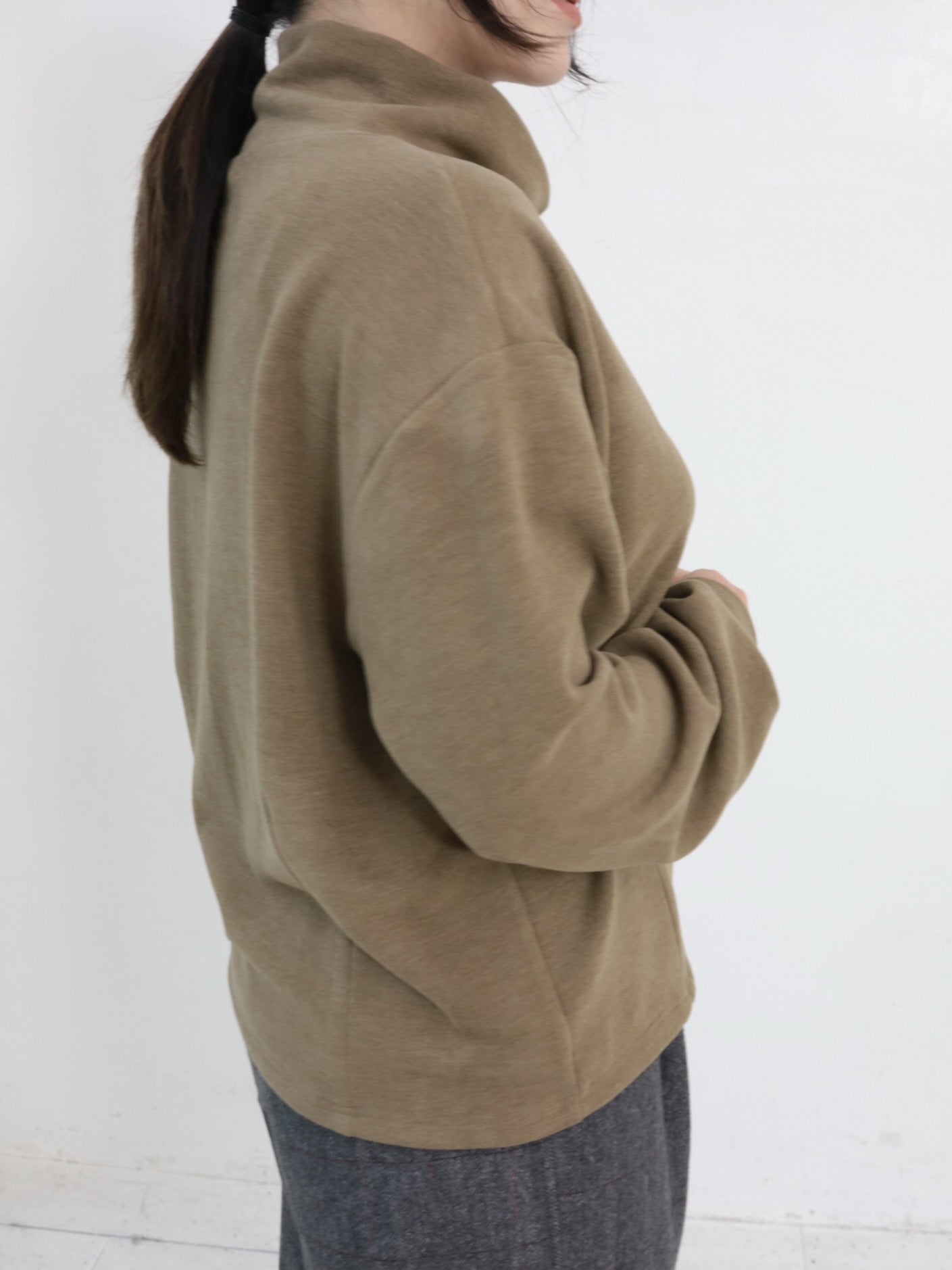 YARRA NEU ハイネックフリースTOPS NU-5551-416