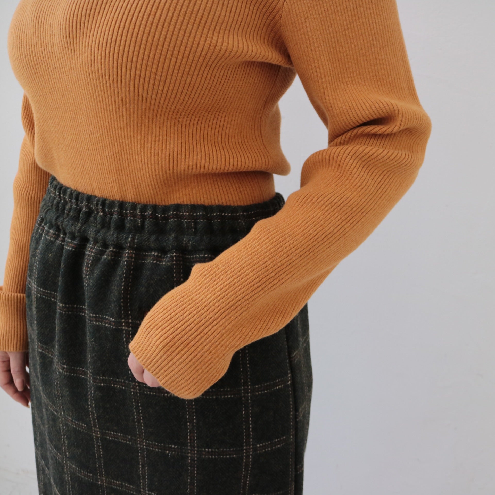 YARRA 綿カシミヤハイネックリブニット YR-1442-222