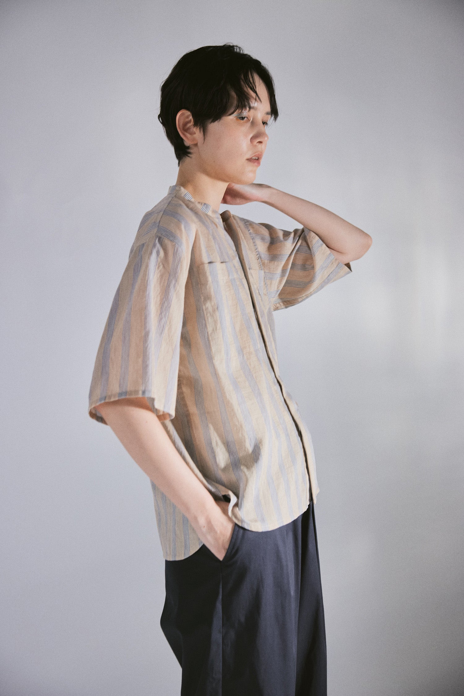 YARRA NEU ストライプ5分袖比翼シャツ NU-5623-442