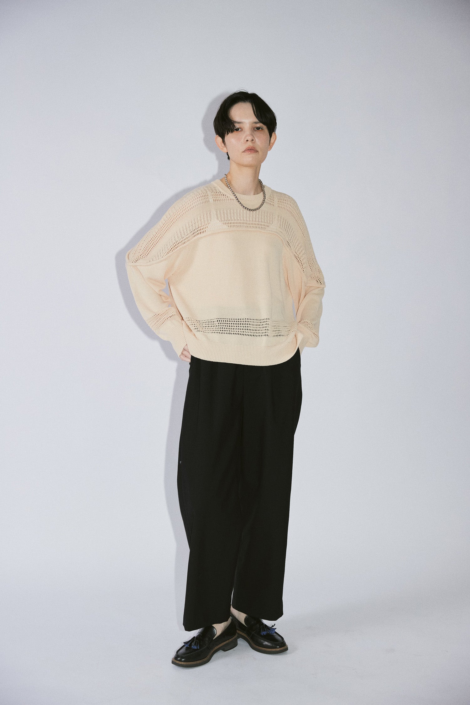 YARRA NEU 透かし編みヨークニットプルオーバー NU-5612-407