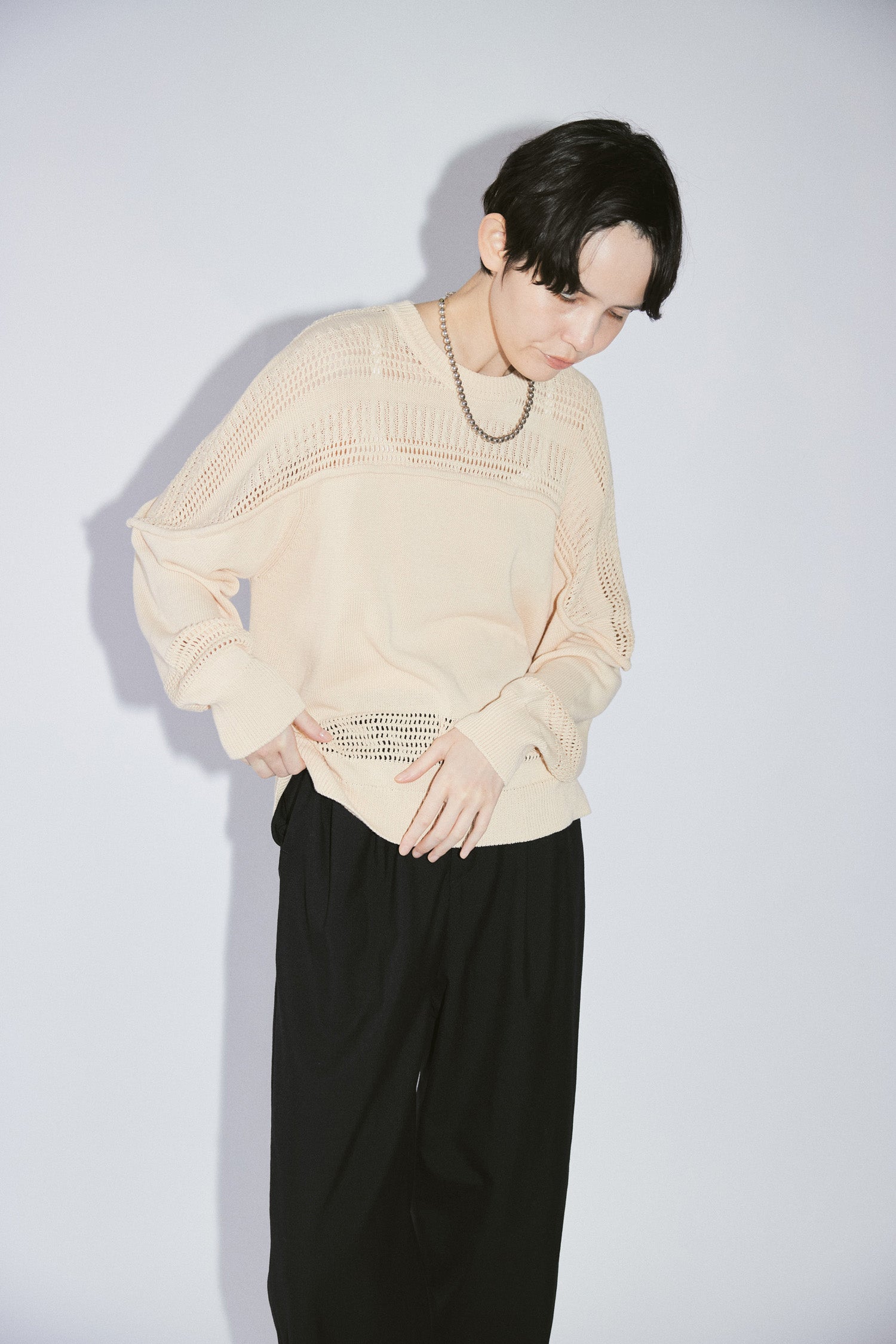 YARRA NEU 透かし編みヨークニットプルオーバー NU-5612-407