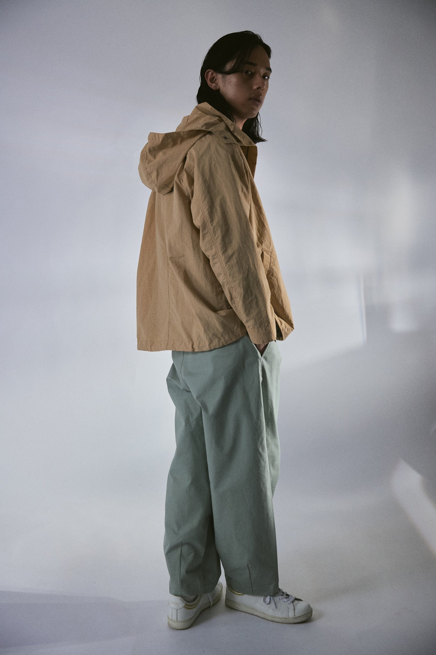 YARRA NEU ナイロンフードブルゾン NU-5617-425