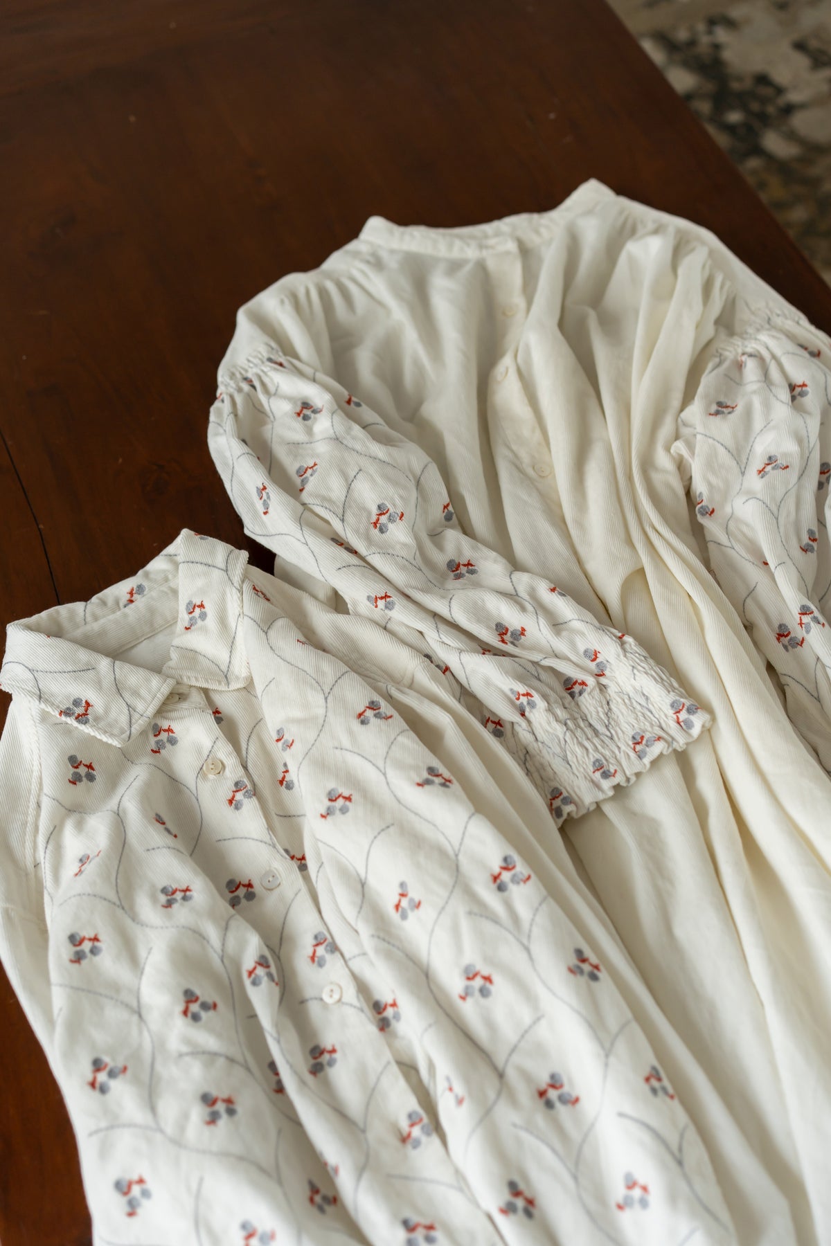 YARRA INDIAコーデュロイ刺繍ブラウス YR-1653-262