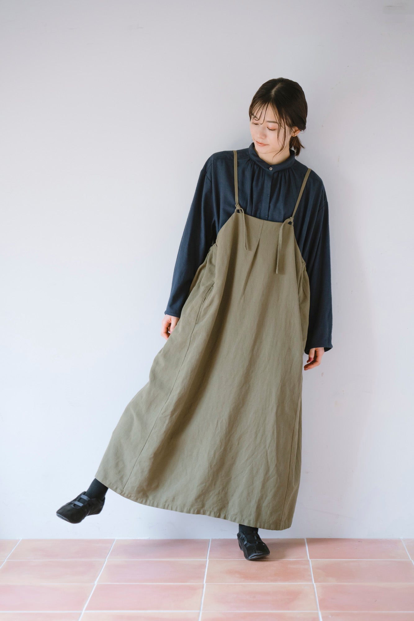 YARRA オリジナルツイルちび衿ギャザーワンピース YR-1554-249