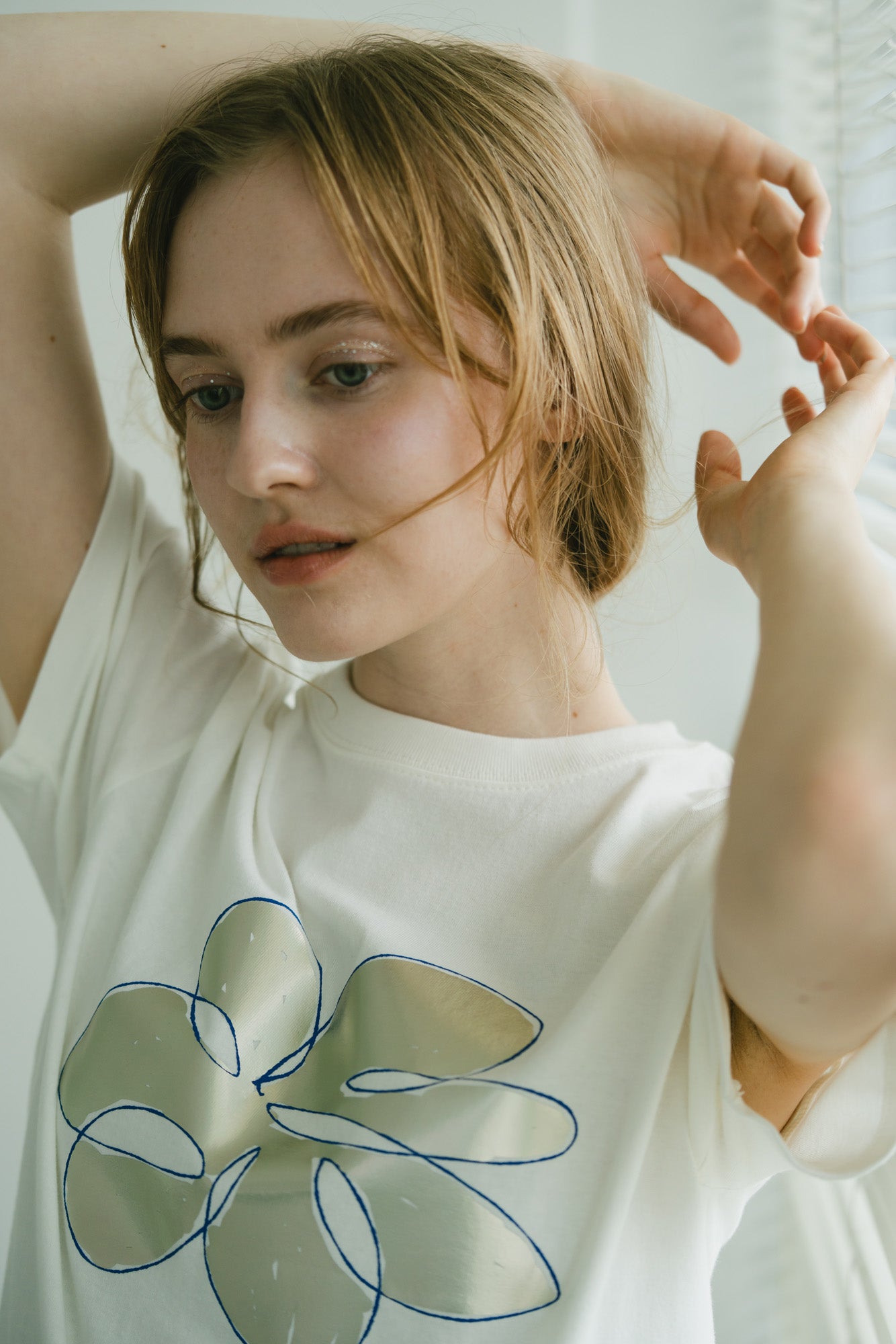 YARRA フラワー箔Tシャツ YR-1621-254