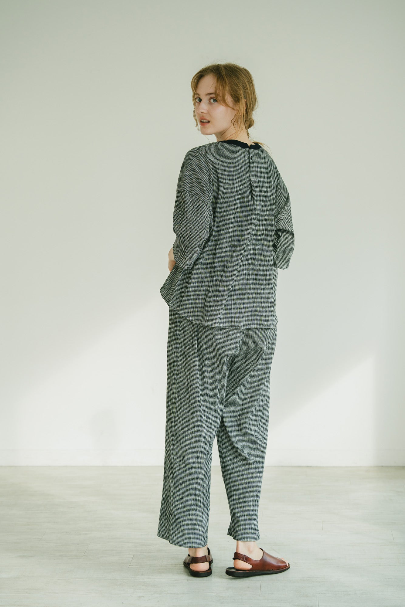 YARRA ゆらぎちぢみパンツ YR-1625-292