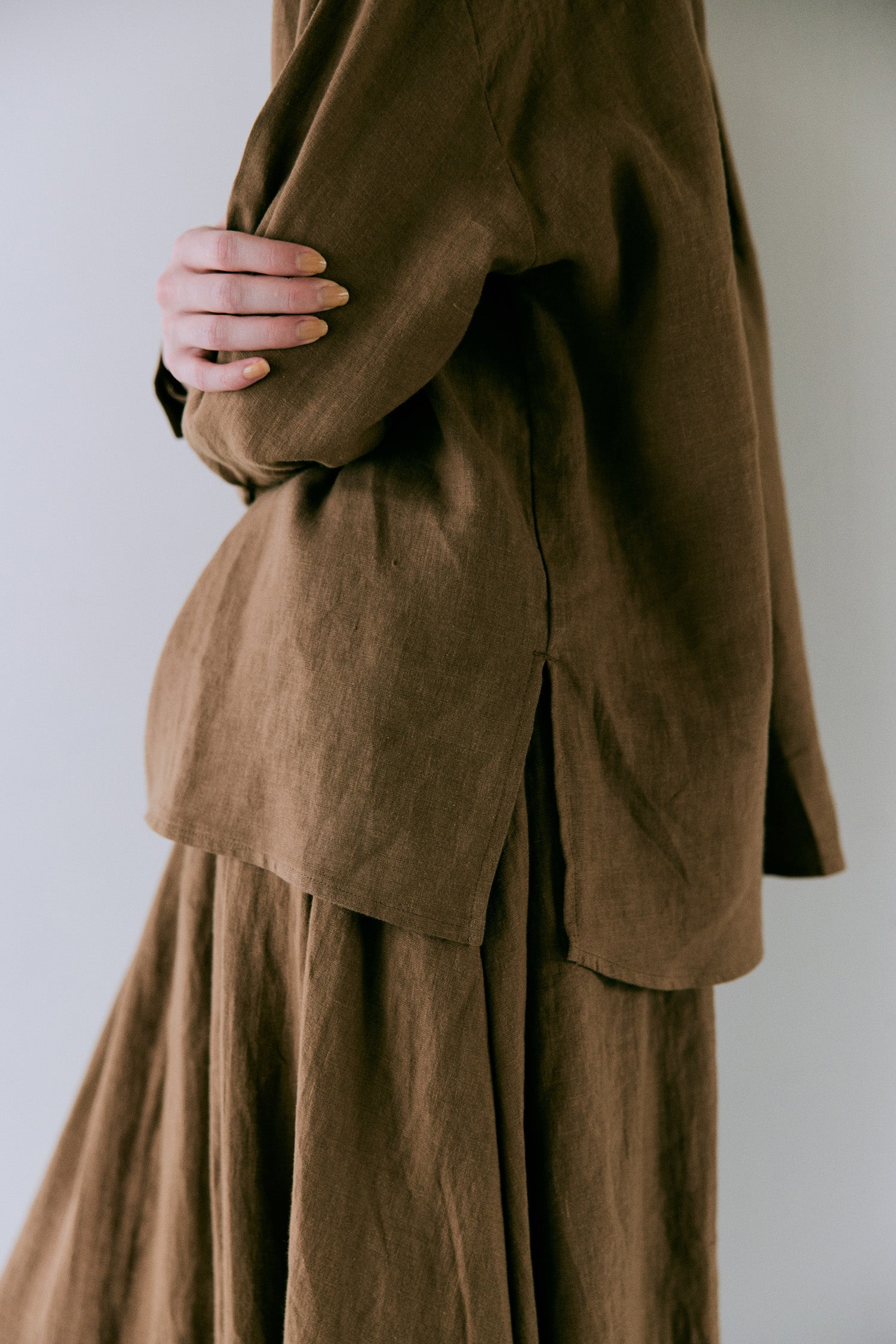 doux bleu リネンヨーク ワイドプルオーバーブラウス DB-2543-011