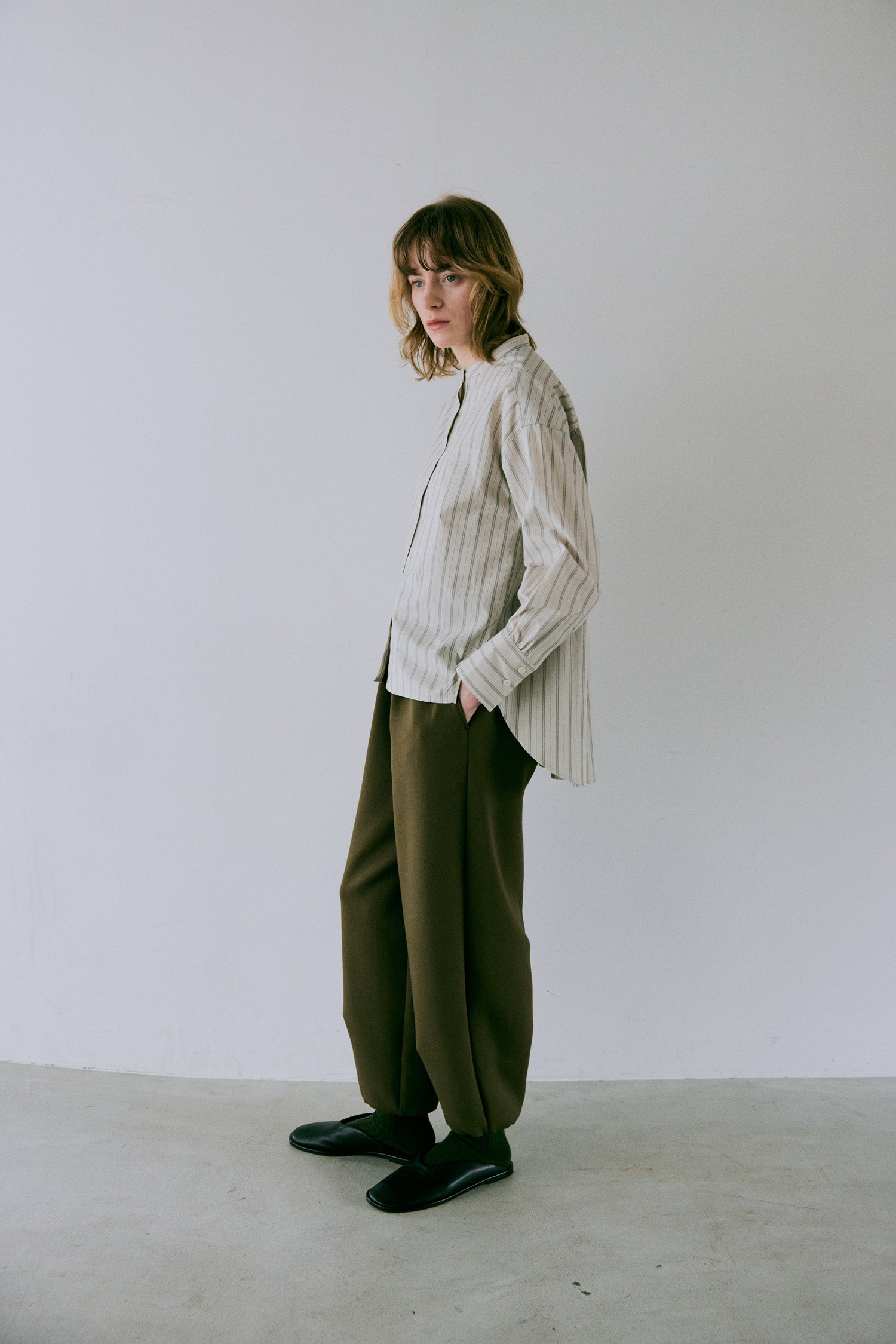 doux bleu バックギャザーシャツ DB-2543-028