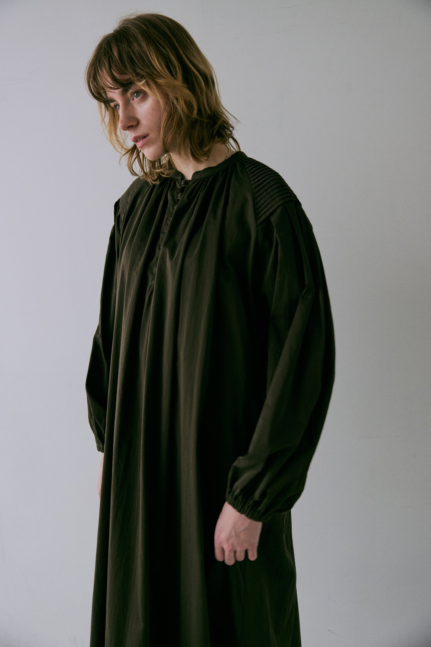 doux bleu ショルダーピンタック ワンピース DB-2544-030