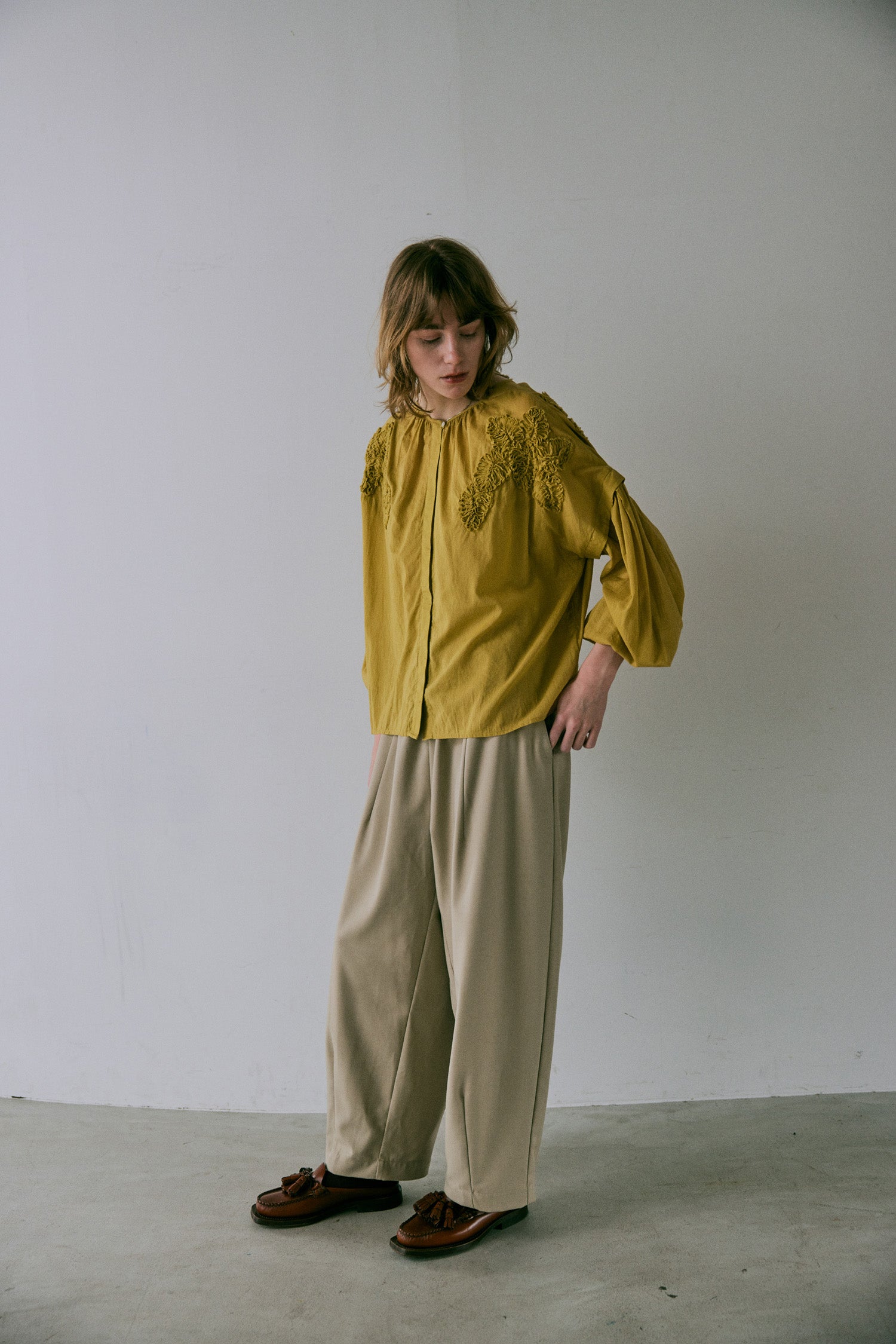 doux bleu タックボリュームパンツ DB-2545-024