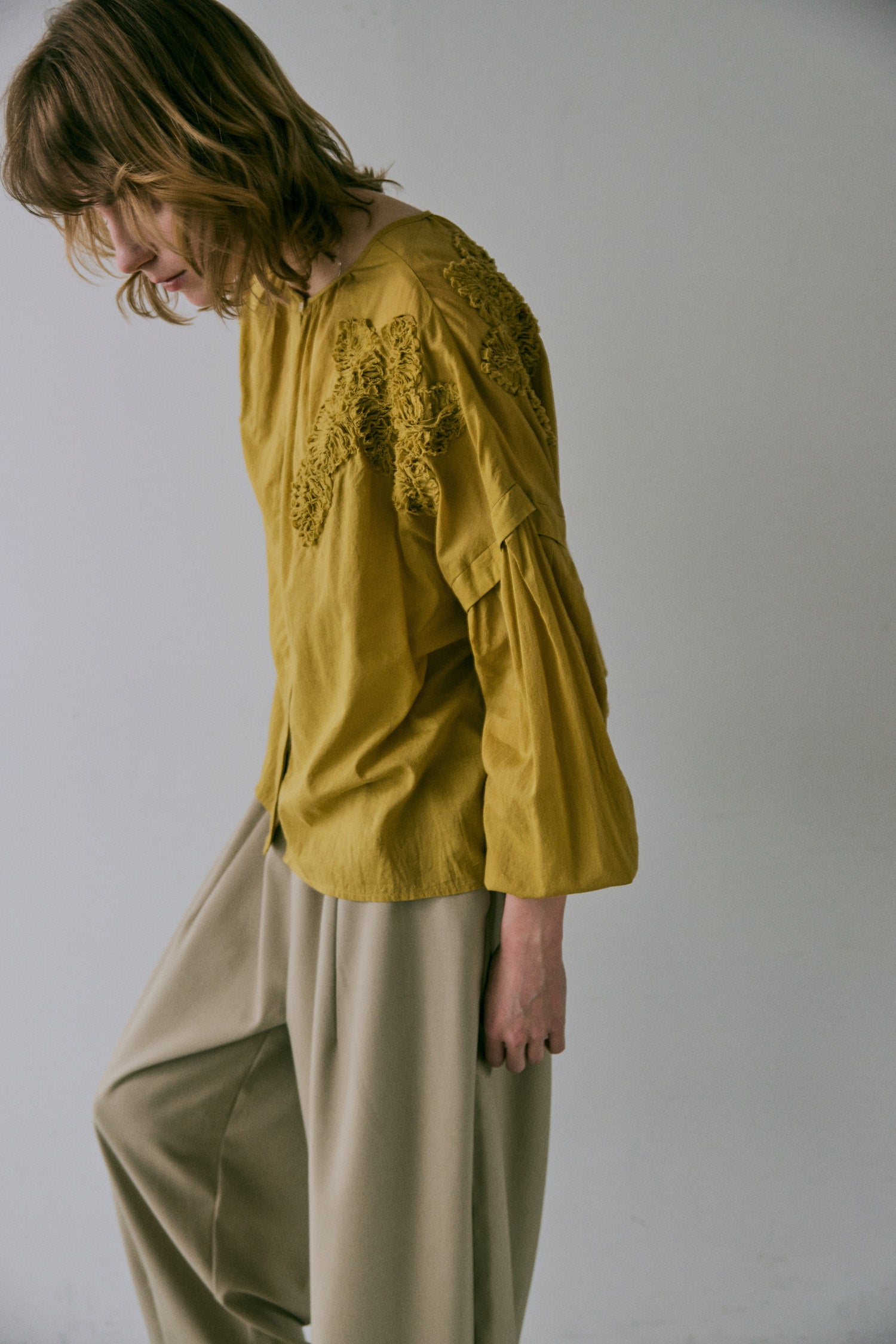 doux bleu ストリング刺繍ブラウス DB-2543-004