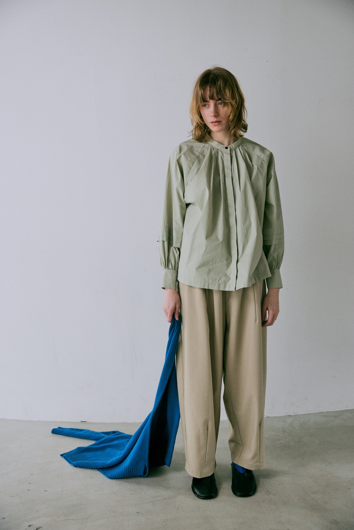 doux bleu コットンタックブラウス DB-2543-038