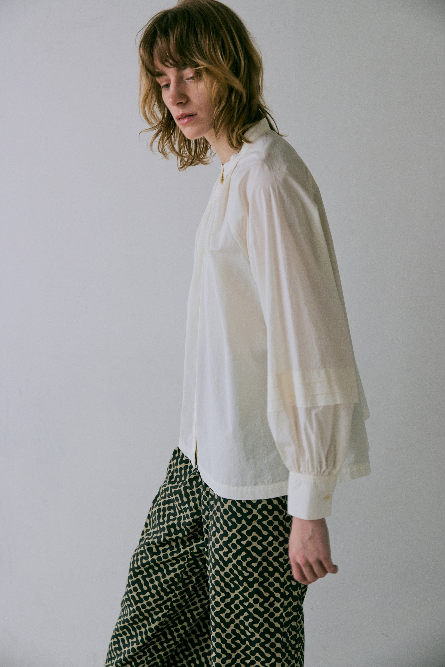 doux bleu コットンタックブラウス DB-2543-038